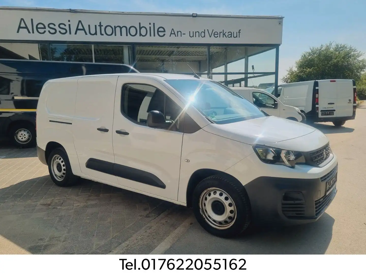 Peugeot Partner Premium L2 1.Hand, Sortimo Einbau Weiß - 2
