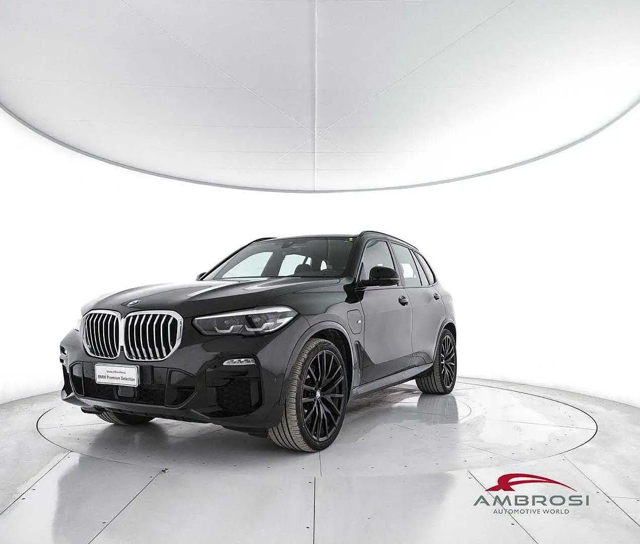 BMW X5 xDrive45e Msport AUTO Nero - 1