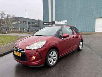 1.4i Chic 95 PK. Fijn rijdende inruilauto met nieu