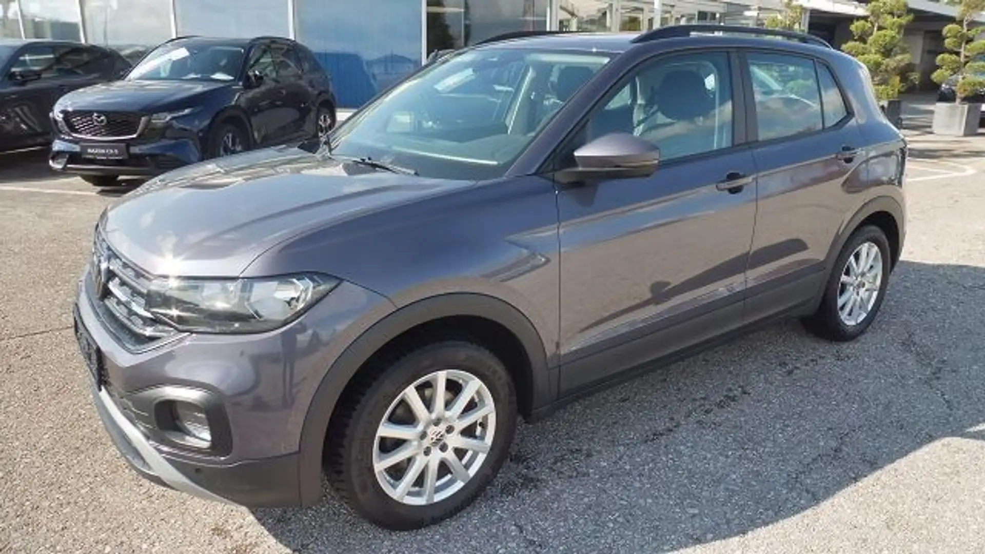 Volkswagen T-Cross 1,0 TSI Life Grau - 1