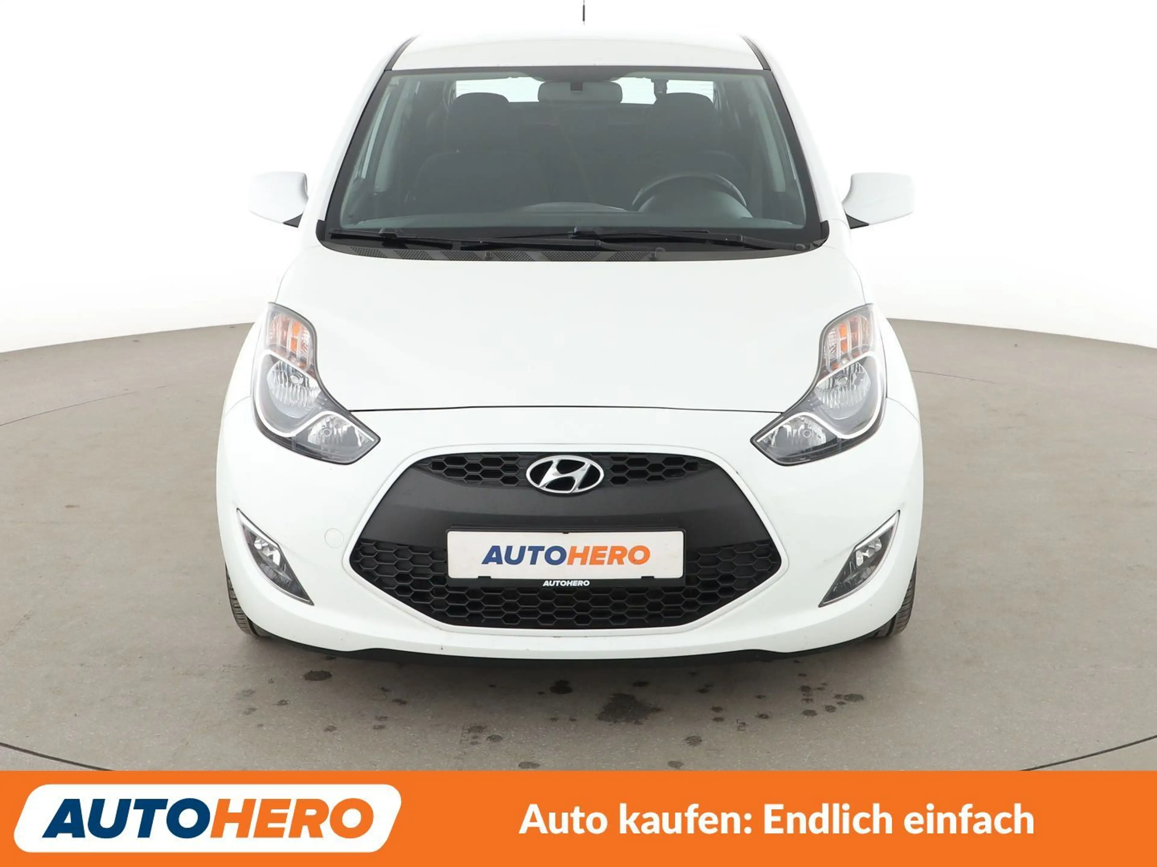 Hyundai iX20 1.6 Space Aut.*NAVI*CAM*PDC*SHZ*KLIMA* — photo 9
