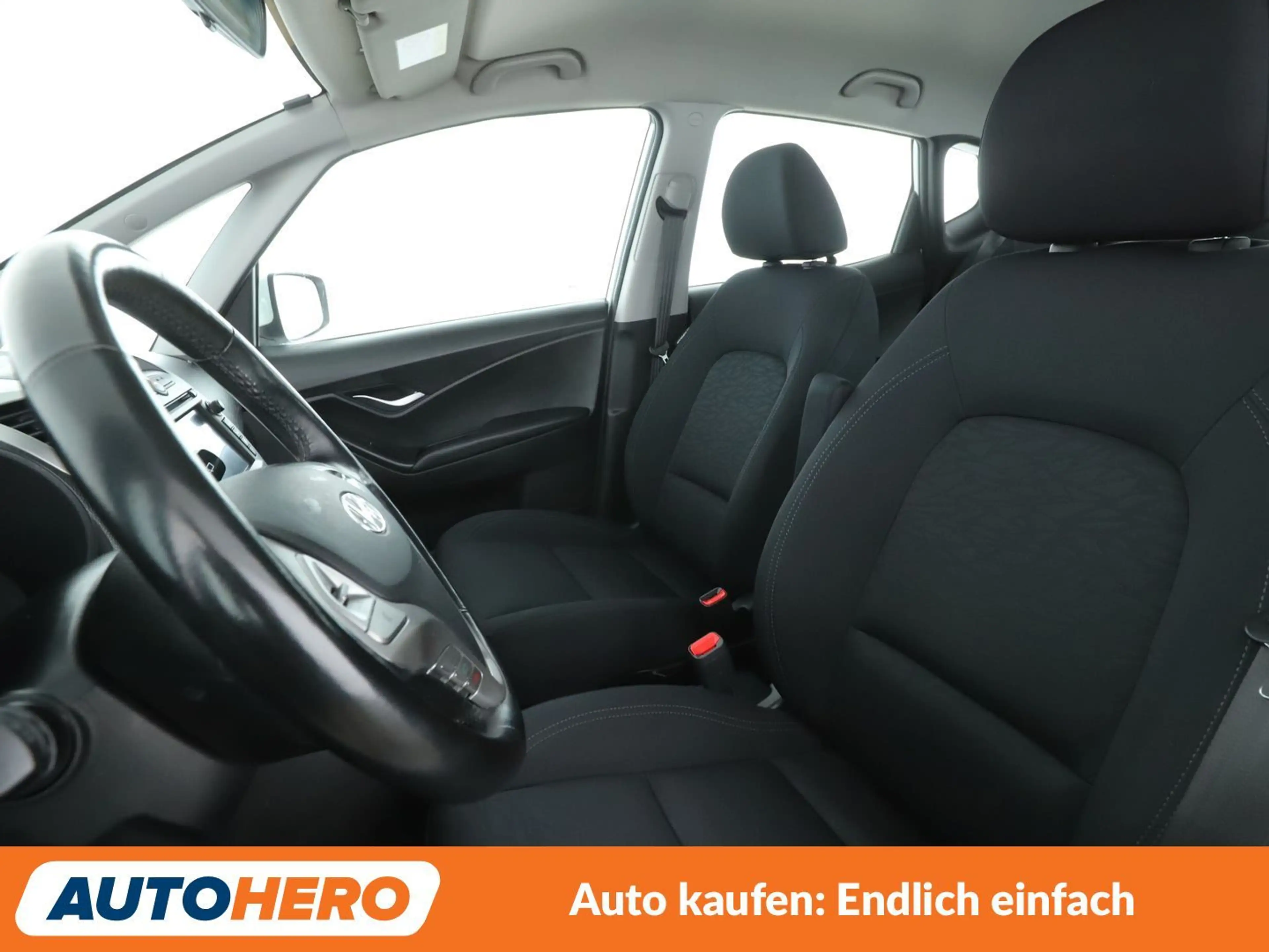 Hyundai iX20 1.6 Space Aut.*NAVI*CAM*PDC*SHZ*KLIMA* — photo 10