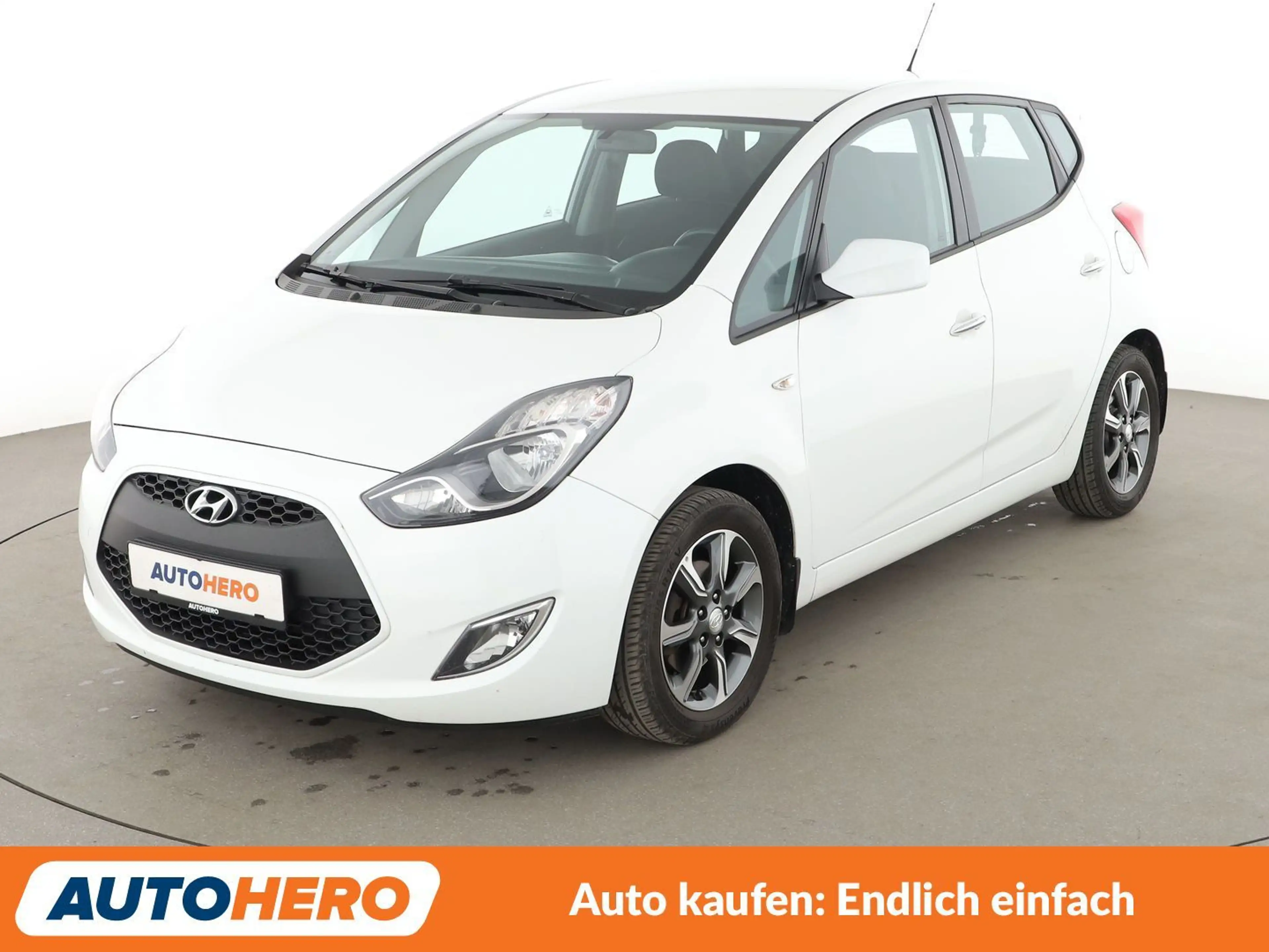 Hyundai iX20 1.6 Space Aut.*NAVI*CAM*PDC*SHZ*KLIMA*