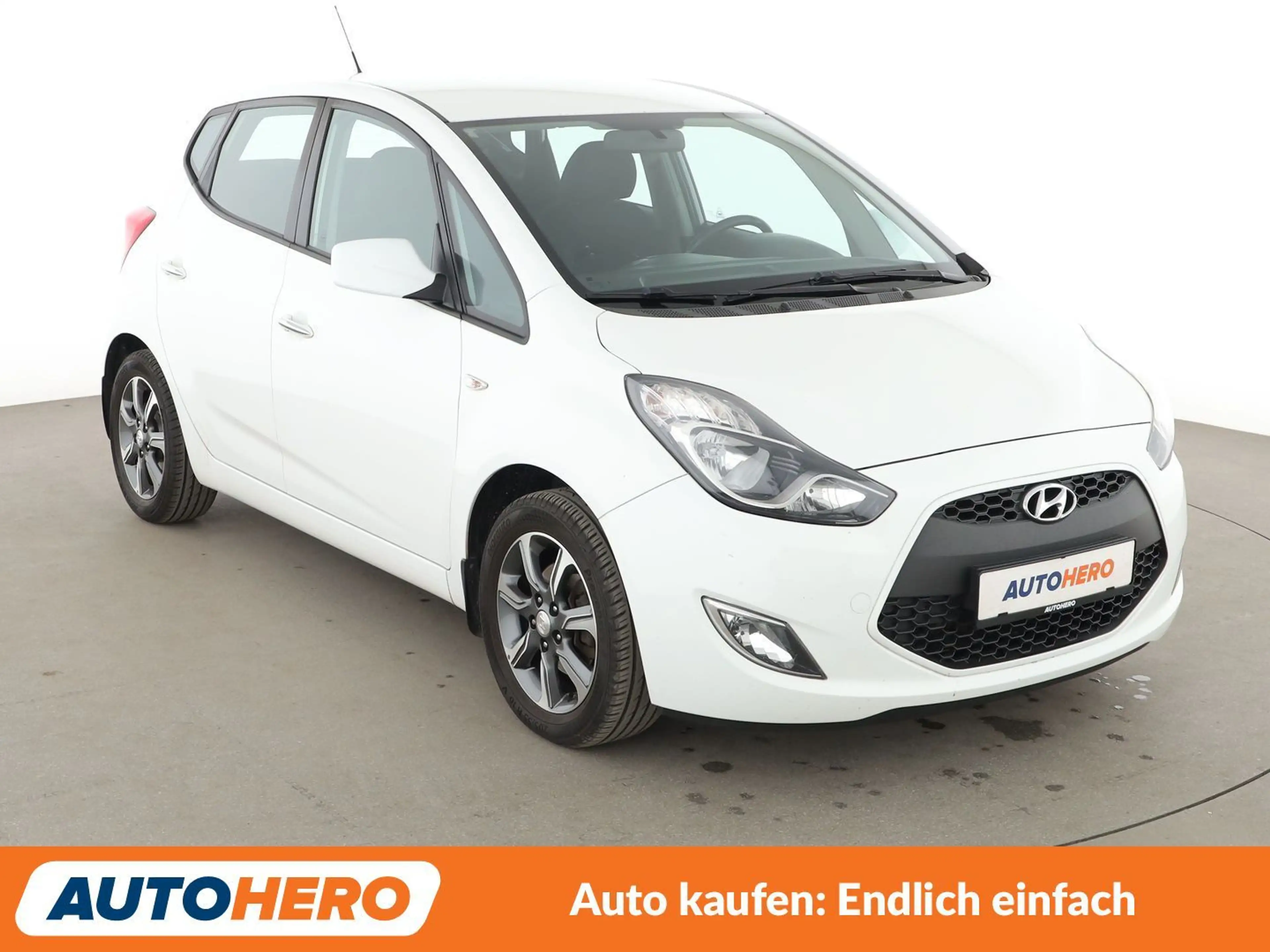 Hyundai iX20 1.6 Space Aut.*NAVI*CAM*PDC*SHZ*KLIMA* — photo 8