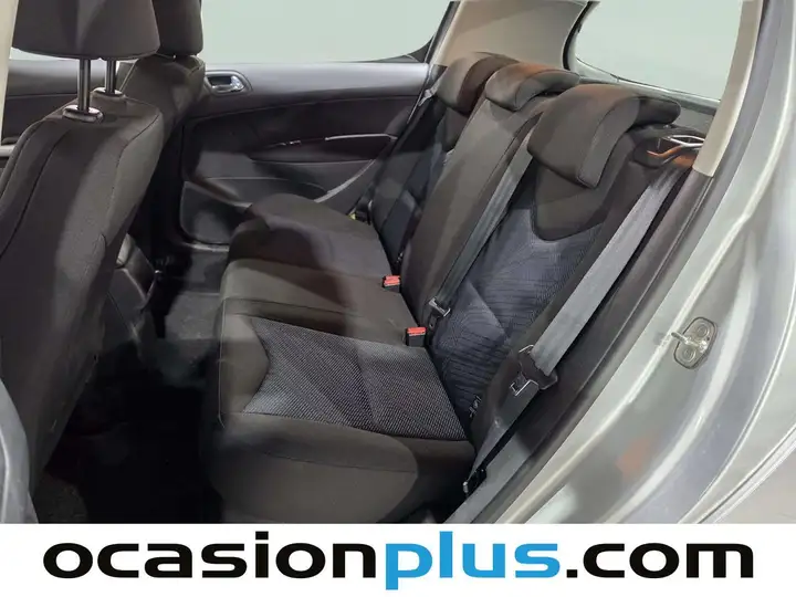 Peugeot 308 1.6 HDI Envy 2010, foto 9