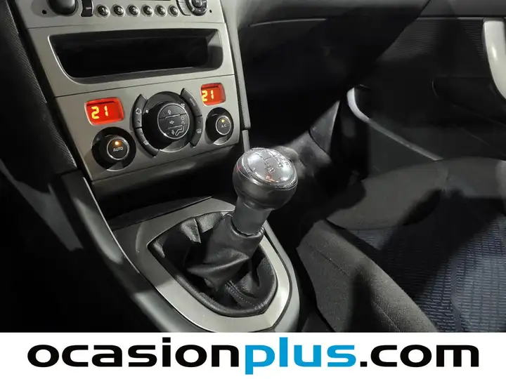 Peugeot 308 1.6 HDI Envy 2010, foto 5