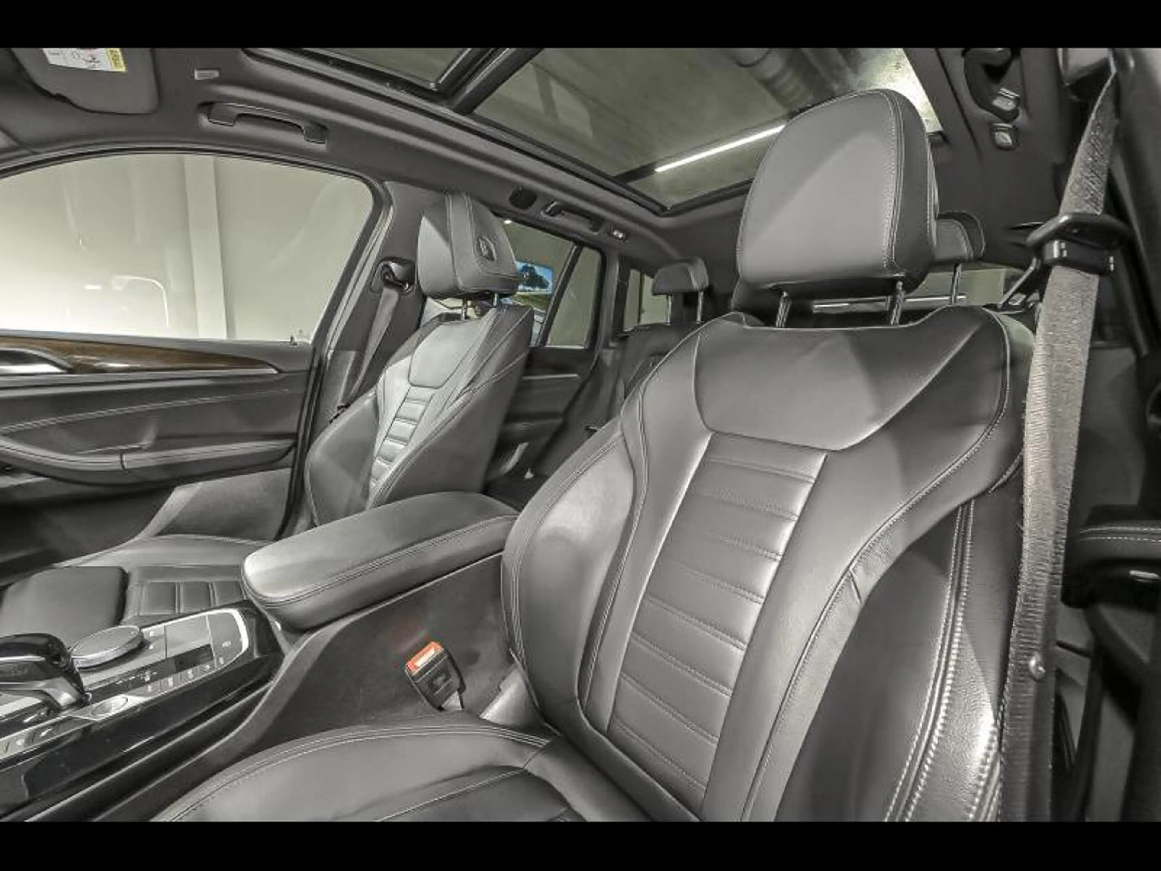 BMW X3 xDrive30d - MPACK|PANO|TH|360CAM|H&K|DASS — photo 19