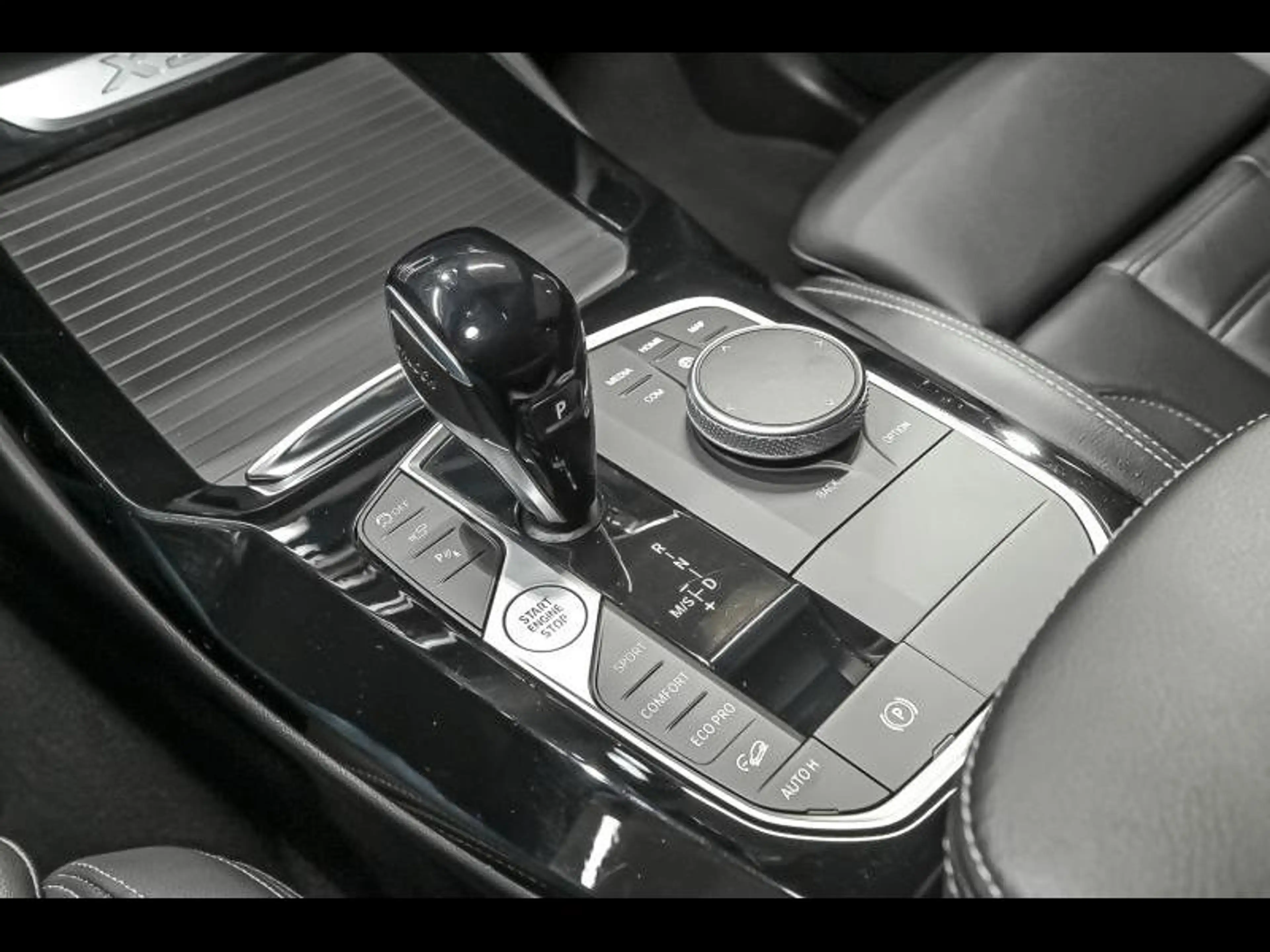 BMW X3 xDrive30d - MPACK|PANO|TH|360CAM|H&K|DASS — photo 11