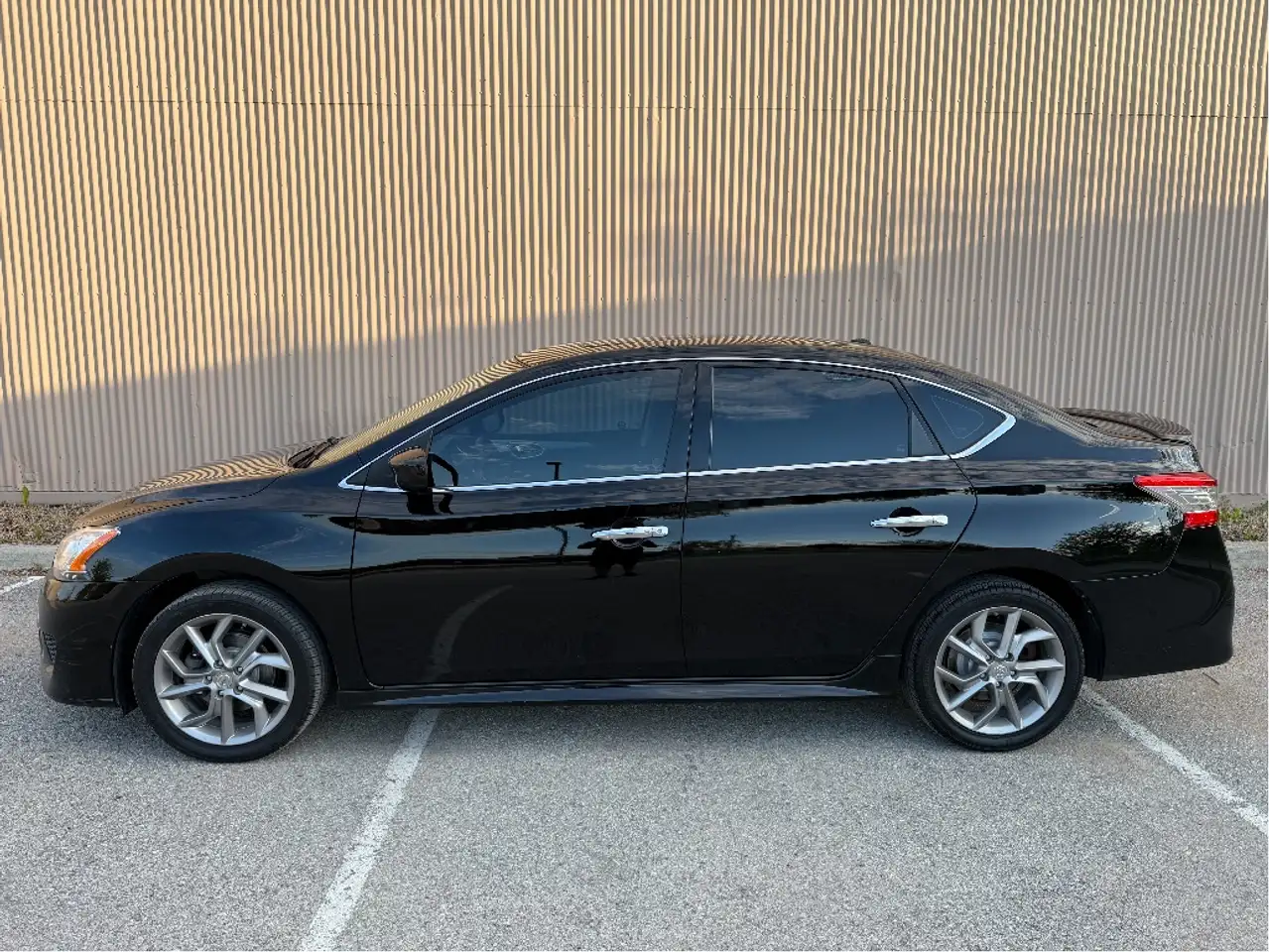 Nissan Sentra снимка Nissan Sentra