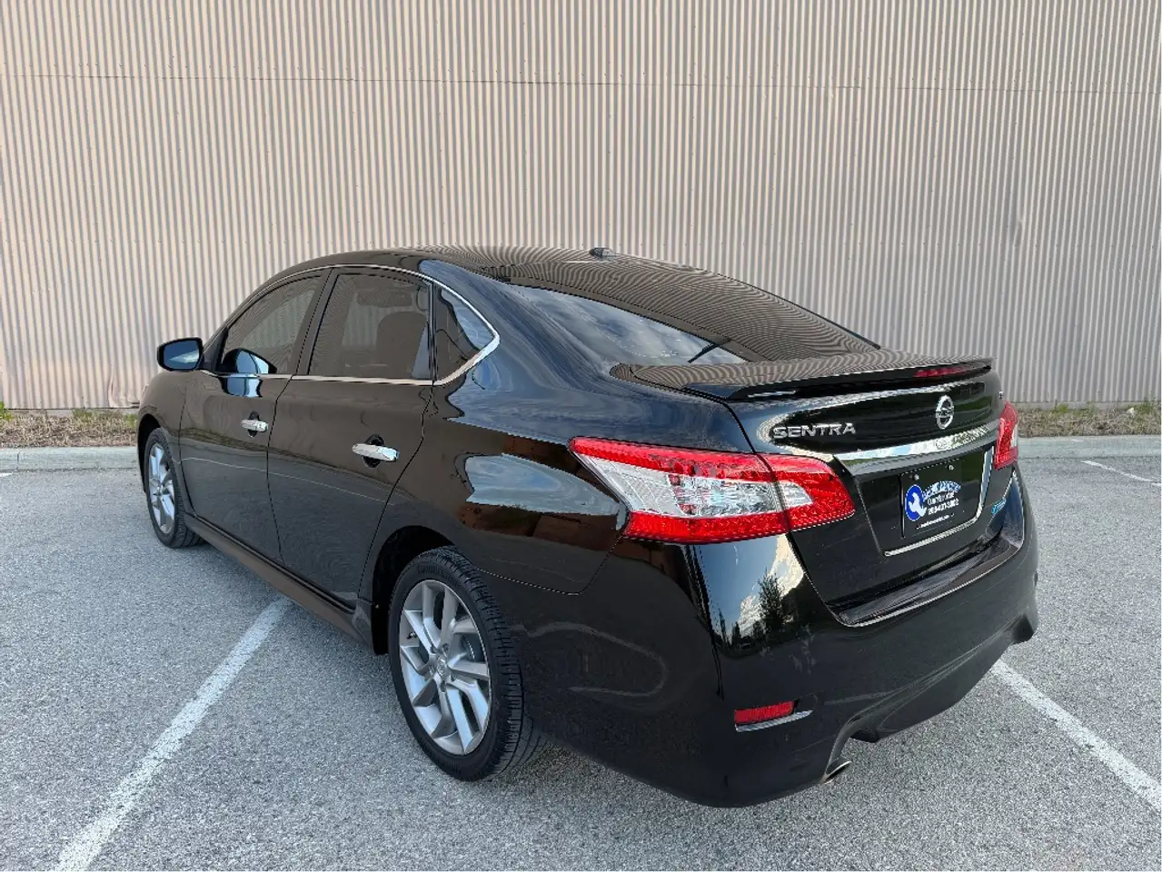 Nissan Sentra снимка Nissan Sentra