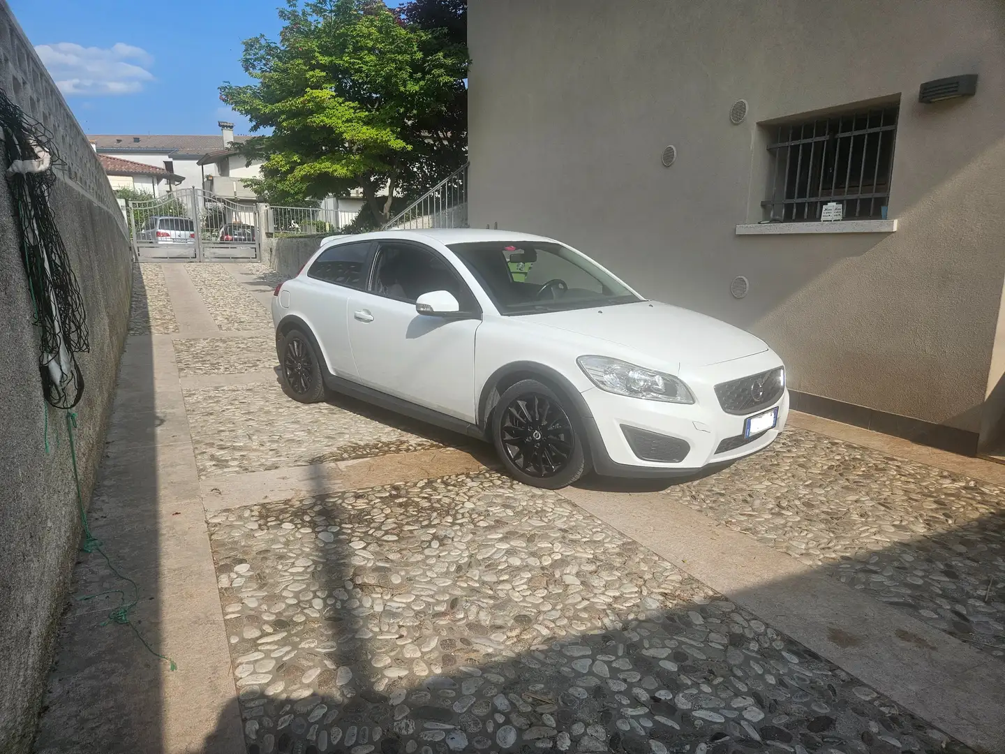 Volvo C30 C30 1.6 d2 Business Edition (momentum) 115cv Bianco - 1