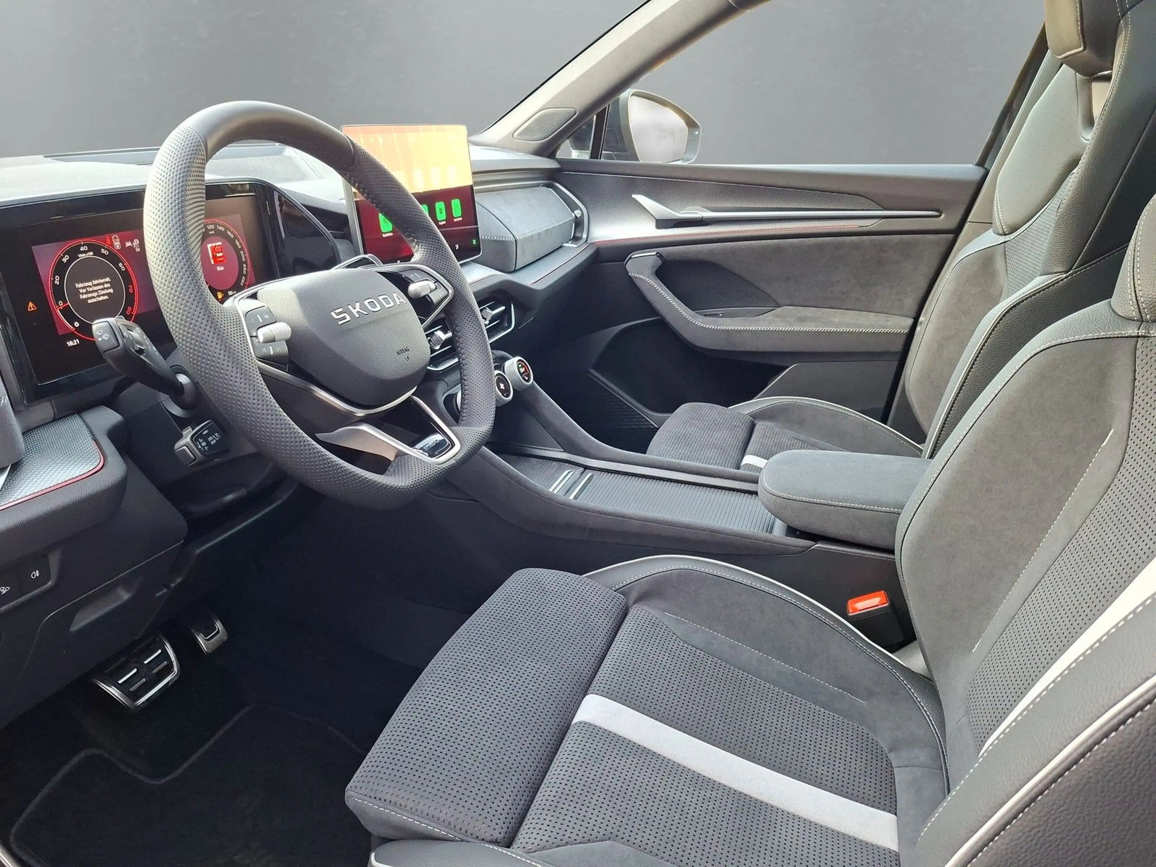 Skoda Kodiaq Sportline 1.5TSI IV Plug In Pano AHK 20" — photo 6