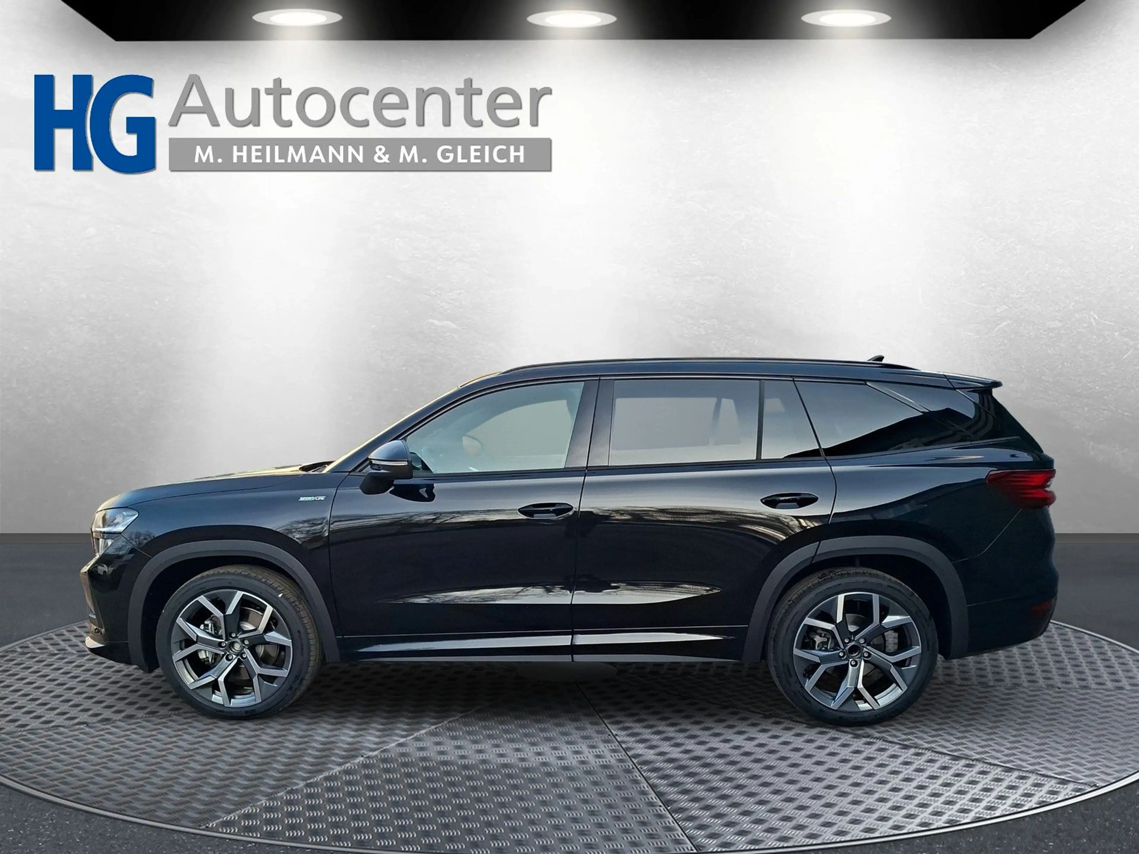 Skoda Kodiaq Sportline 1.5TSI IV Plug In Pano AHK 20" — photo 2