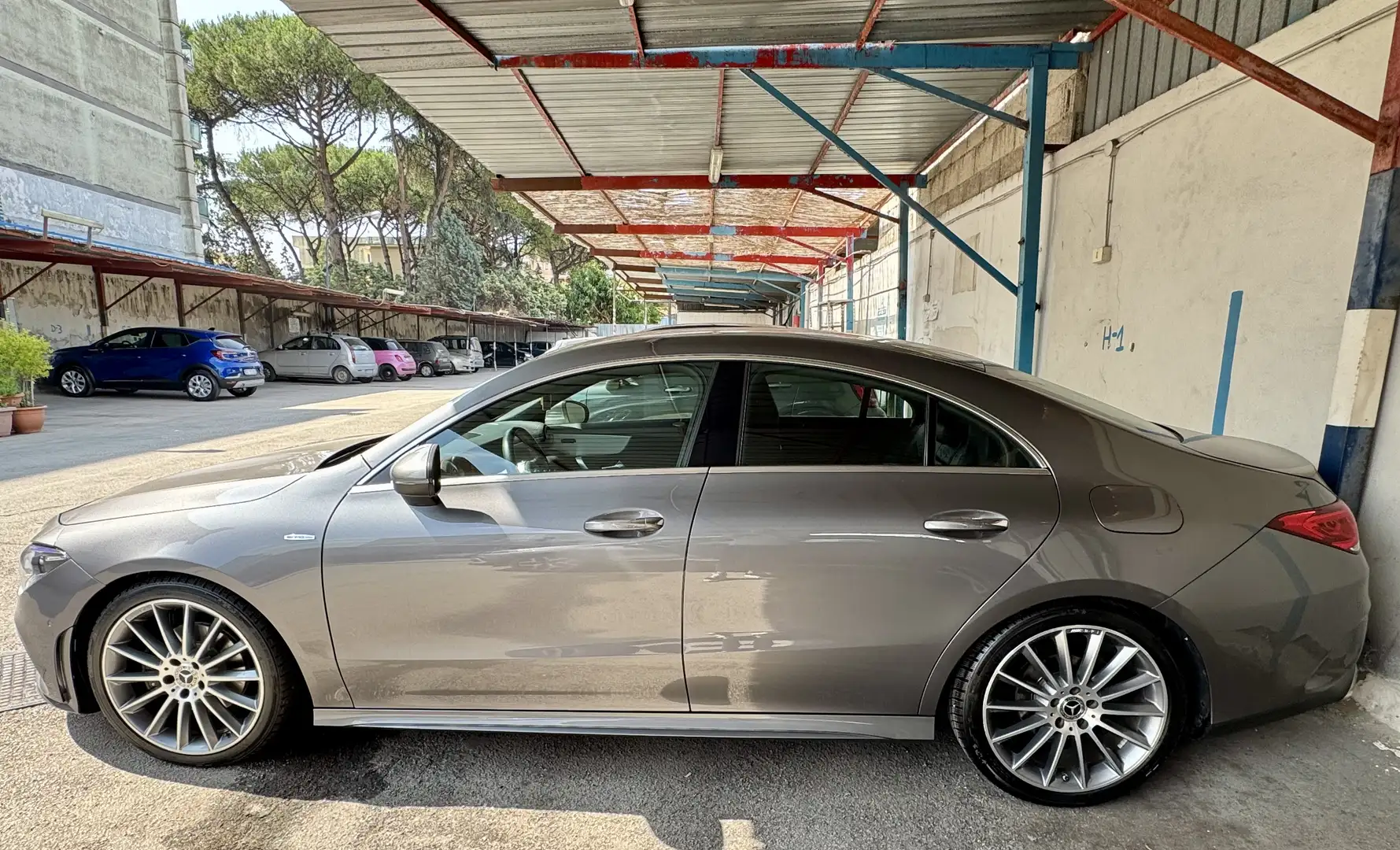 Mercedes-Benz CLA 180 Coupe d Premium auto - 2