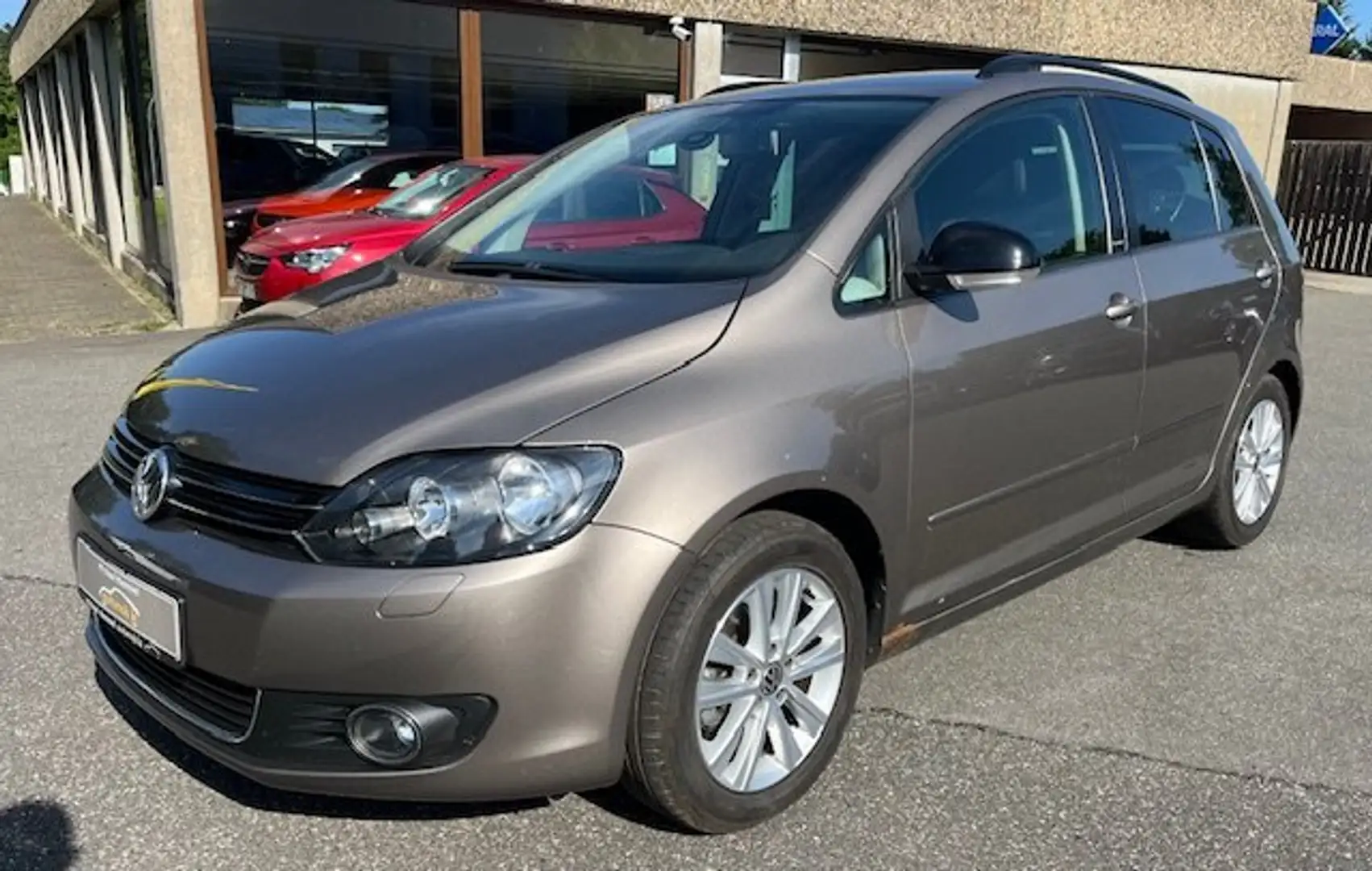 Volkswagen Golf Plus Style"Alu,Klimaautomatik,SHZ,Tempomat,AHK" Braun - 1