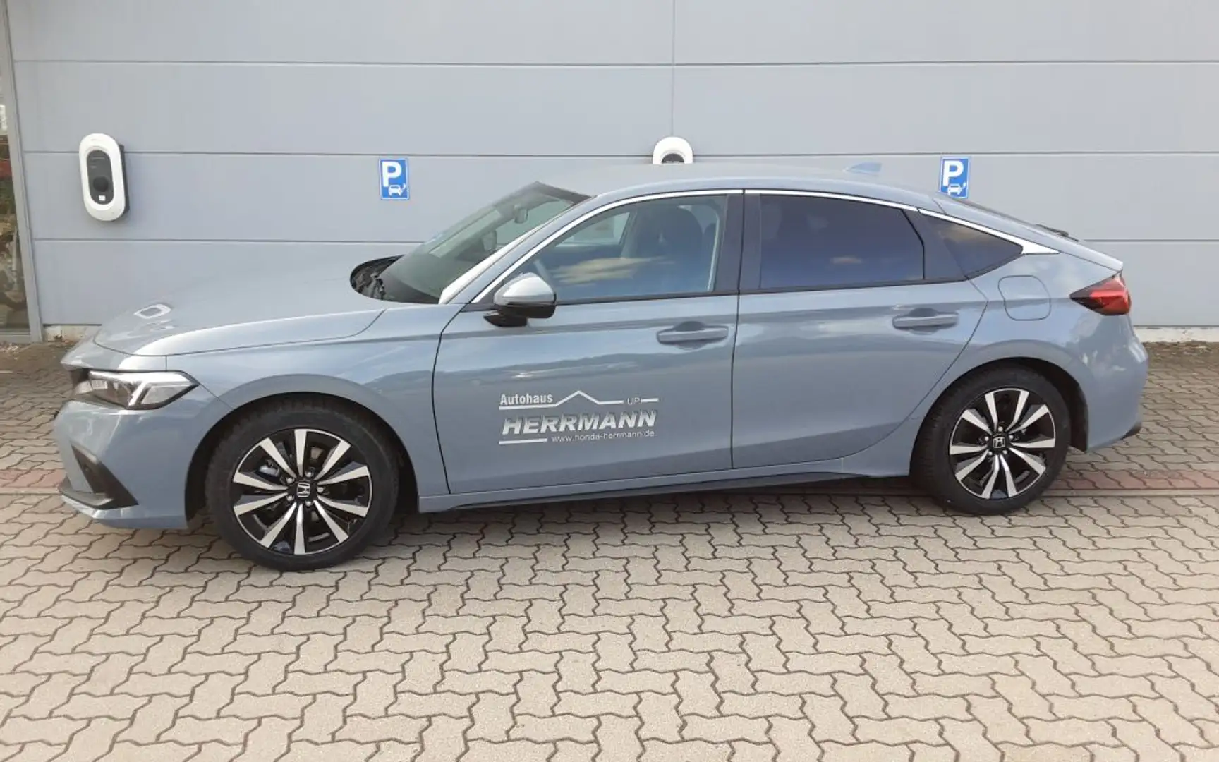 Honda Civic e:HEV 2.0 i-MMD Hybrid Elegance, WR Grau - 2