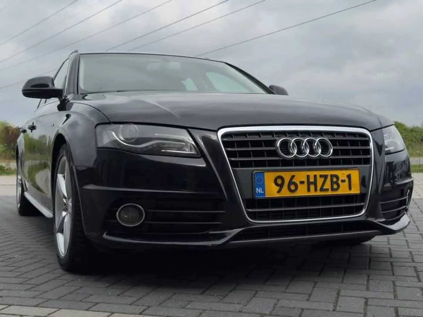 Audi A4 2.0 TFSI Pro L. bns Noir - 1