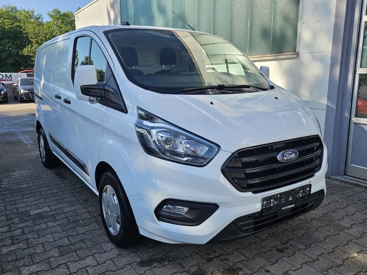 Ford Transit Custom Kasten 300 L1 Sortimo+Navi+Standh Weiß - 1