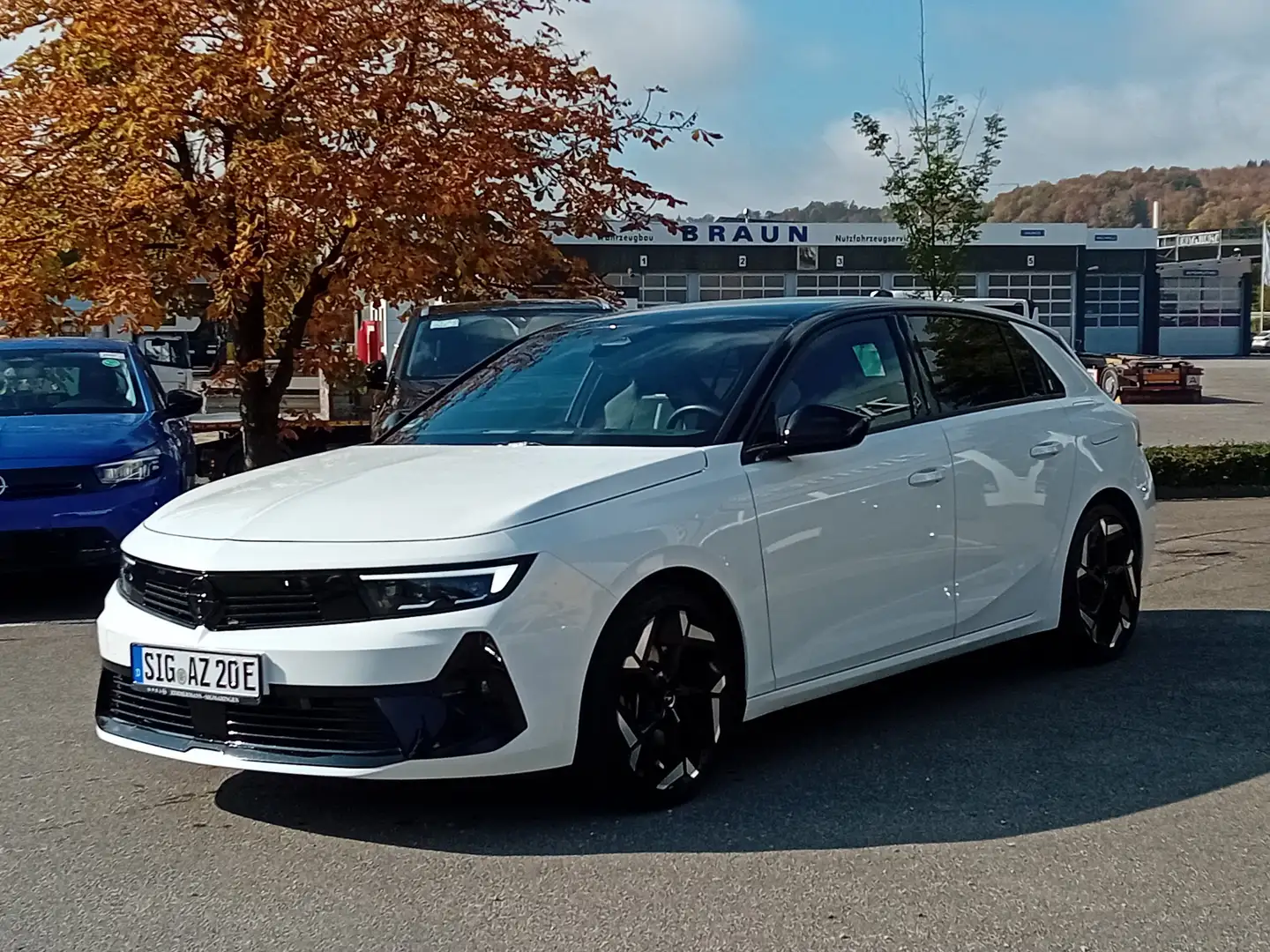 Opel Astra GSe Hybrid Weiß - 2