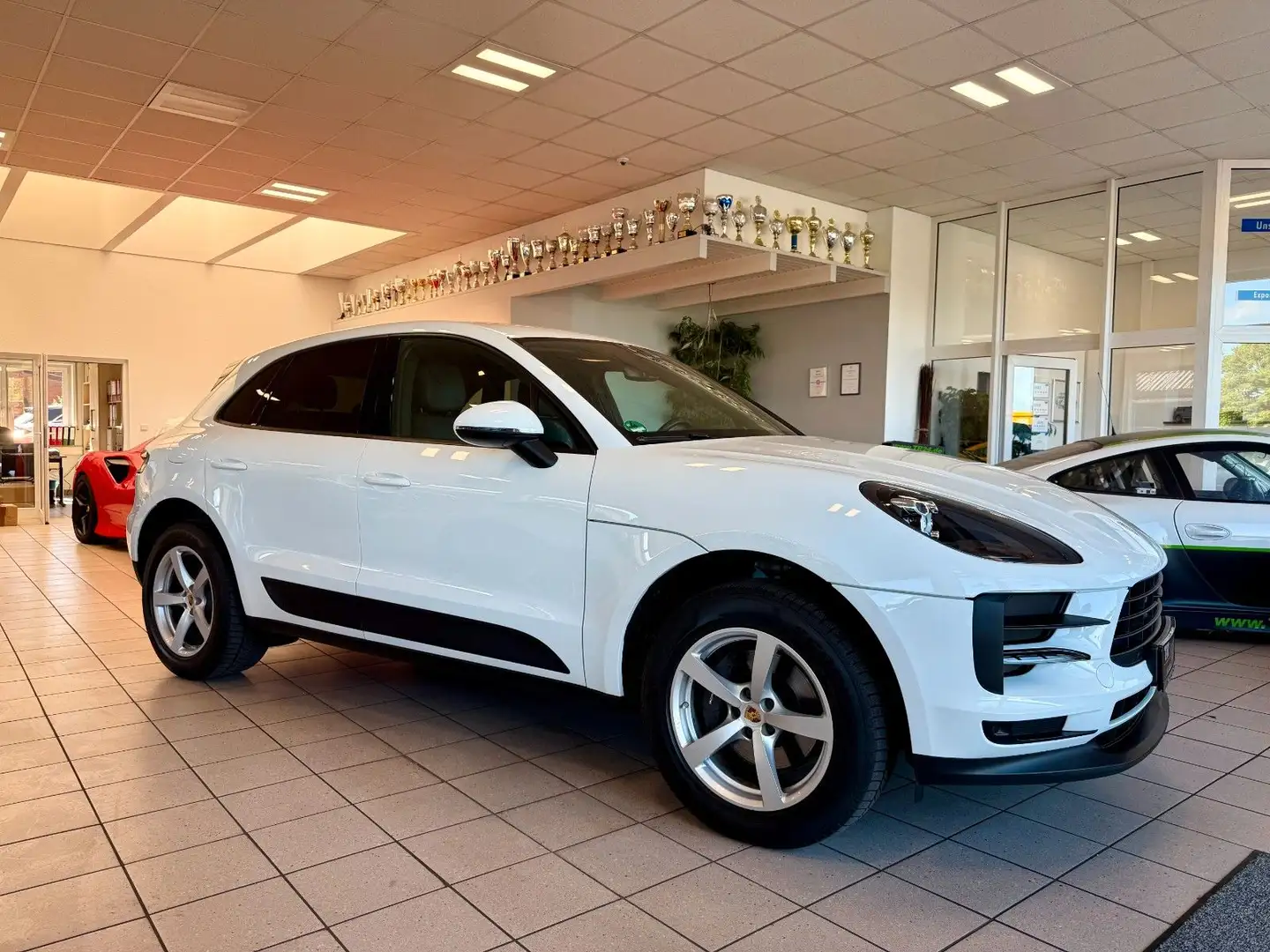 Porsche Macan PDK ACC/ Kamera/ Standheizung Weiß - 1
