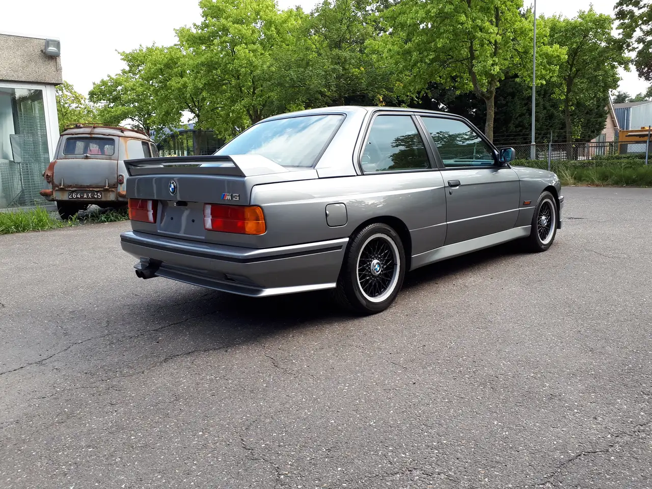 BMW M3 E30 Coupe Cecotto nr. 368 (of 505) silver 86000 km, foto 5