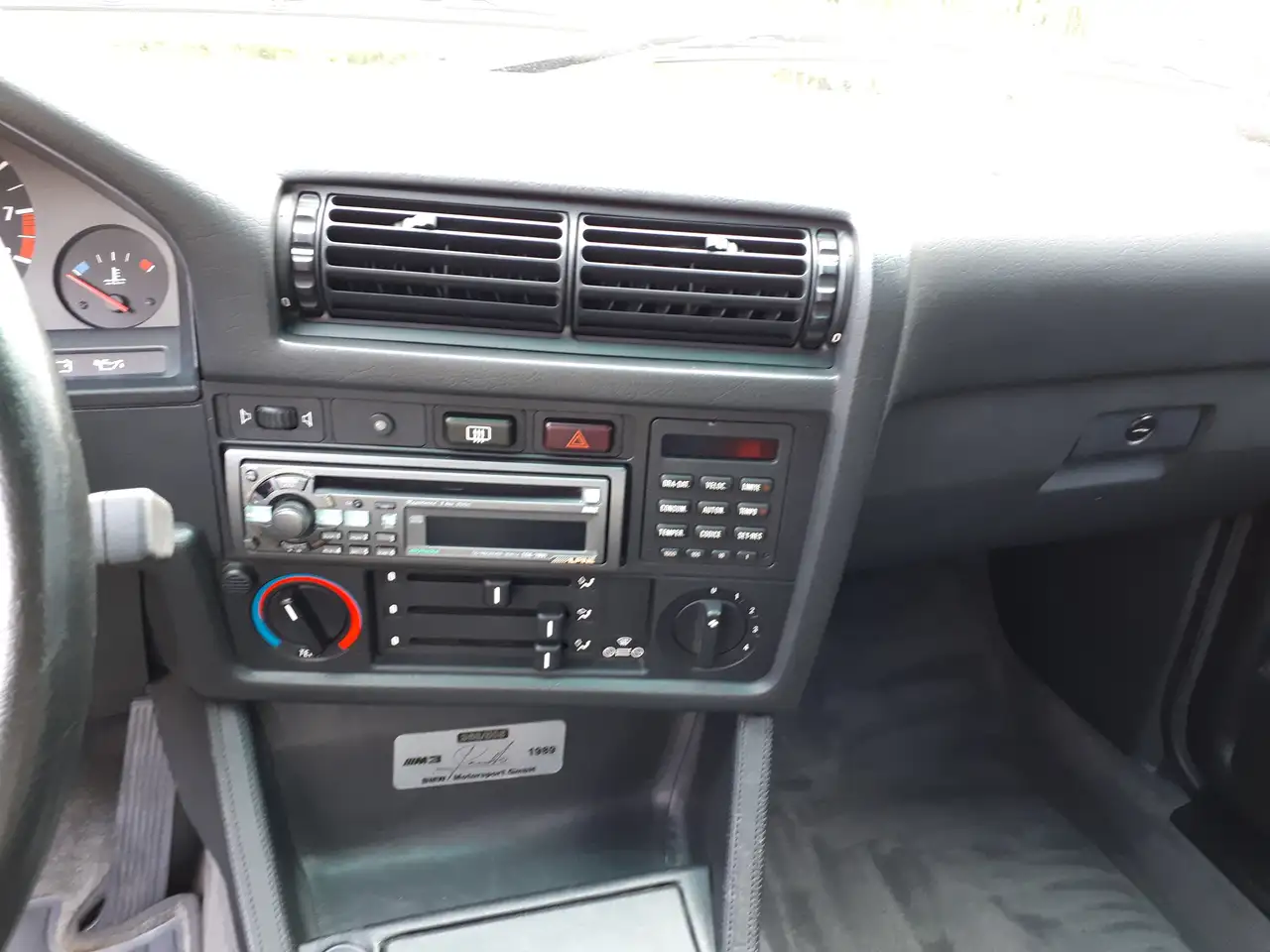 BMW M3 E30 Coupe Cecotto nr. 368 (of 505) silver 86000 km, foto 12