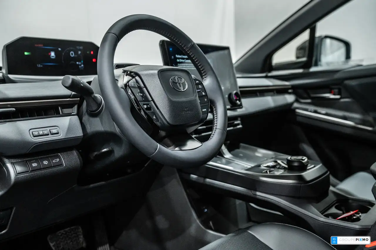 Toyota bZ снимка Toyota bZ