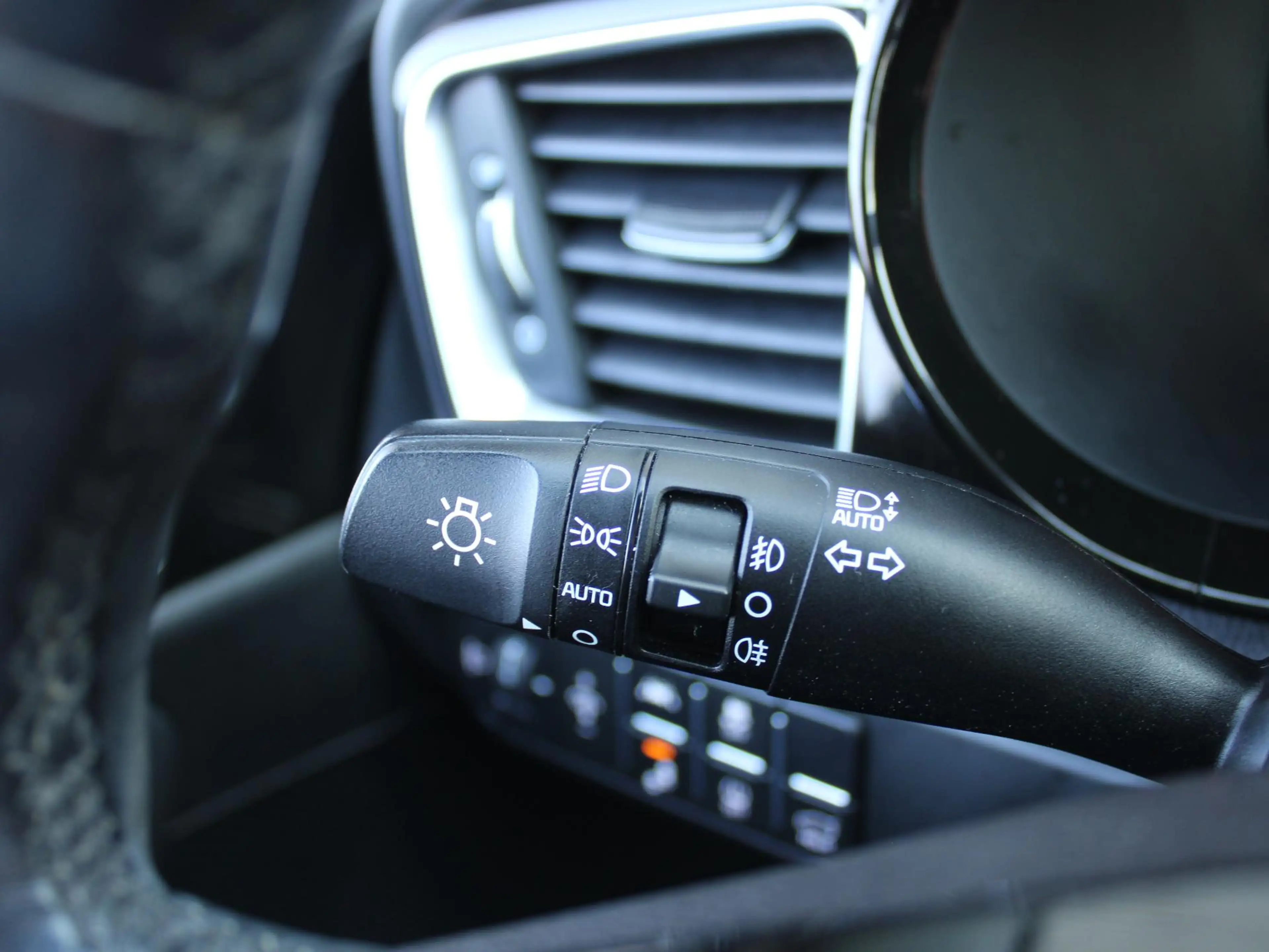 Kia XCeed 1.4 T-GDi ExecutiveLine | Trekhaak | Schuif-/kante — photo 10