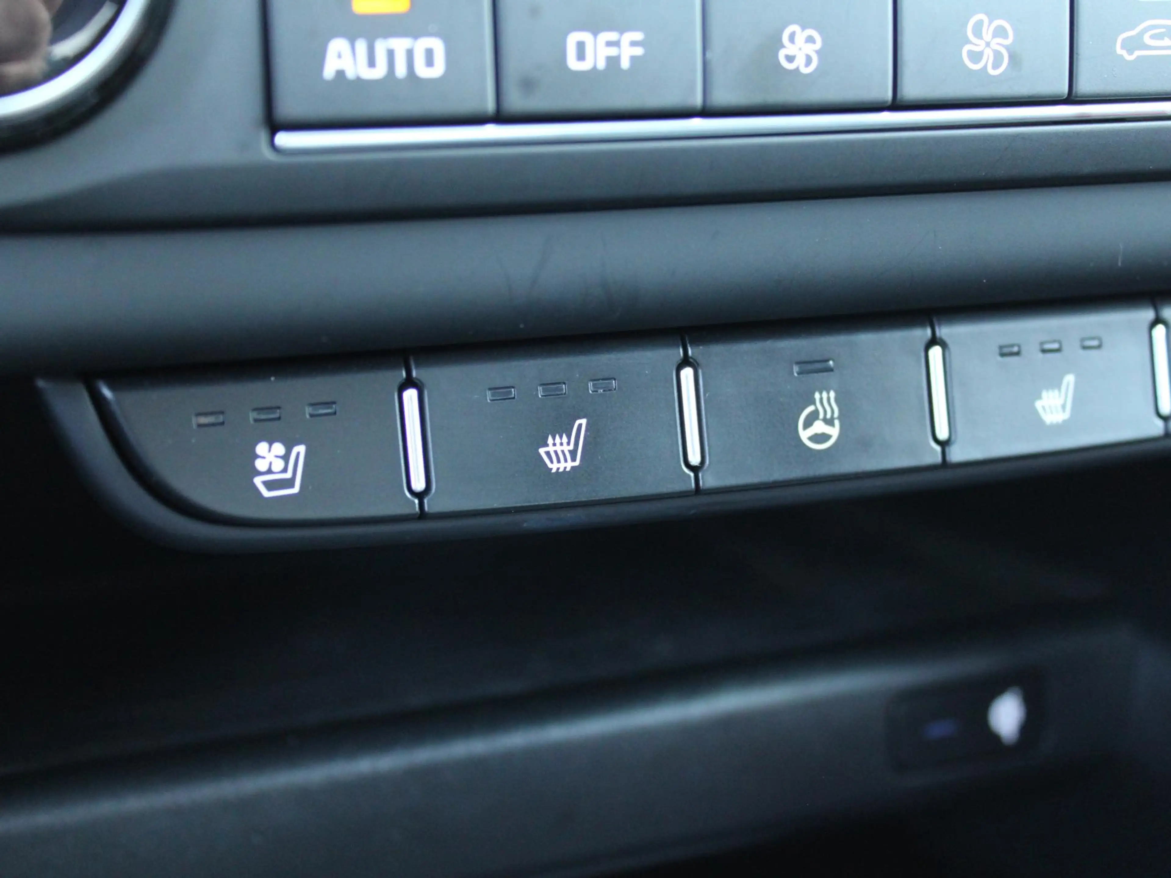 Kia XCeed 1.4 T-GDi ExecutiveLine | Trekhaak | Schuif-/kante — photo 20
