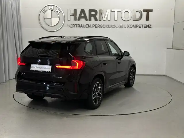 BMW X1 view 5