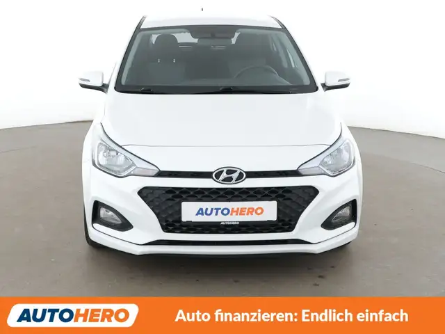 Hyundai I20 view 9