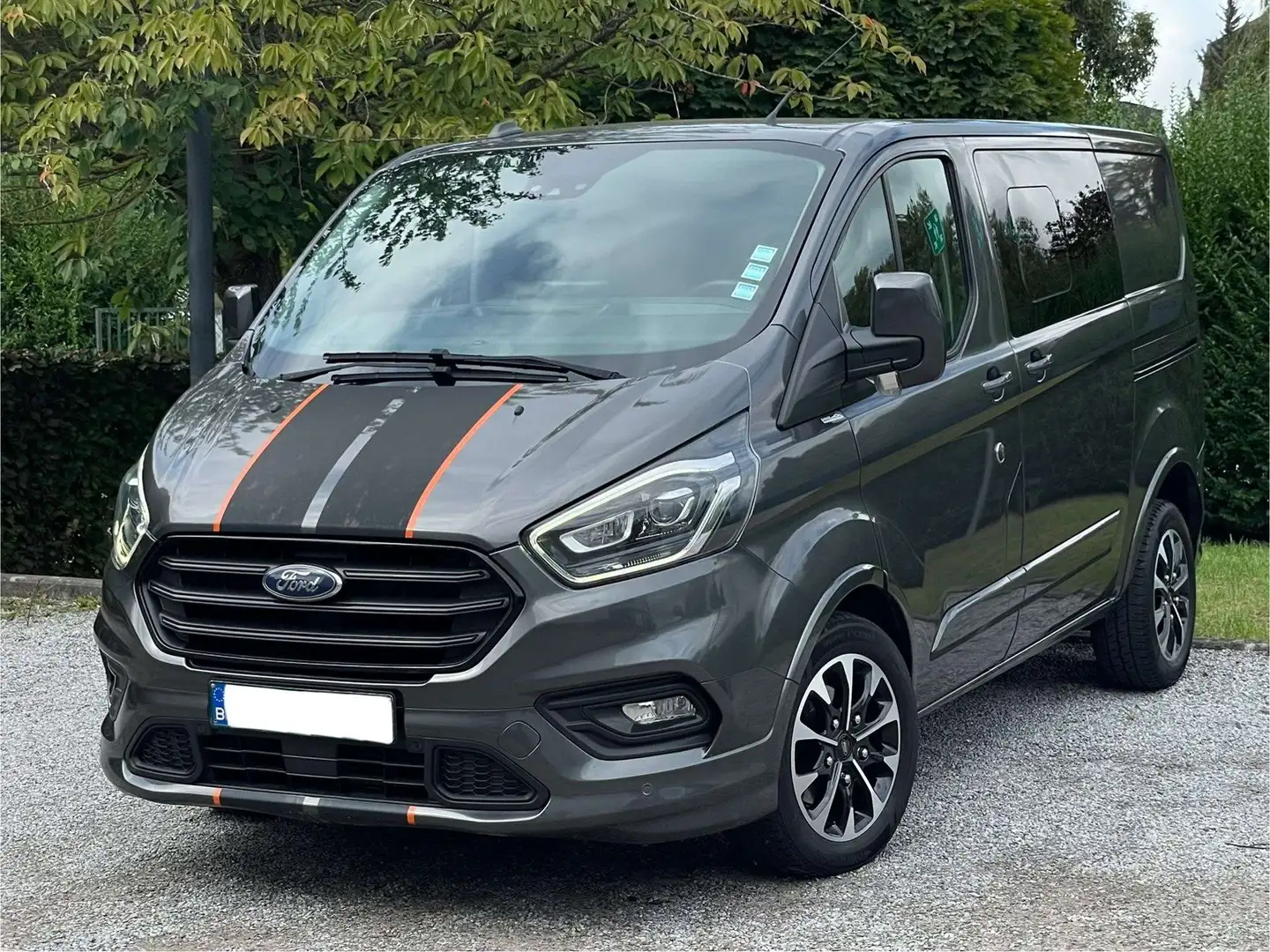 Ford Transit Custom SPORT 2.0TDCi 185 CV / 5 PLACES / BOITE AUTO / FUL Grau - 1
