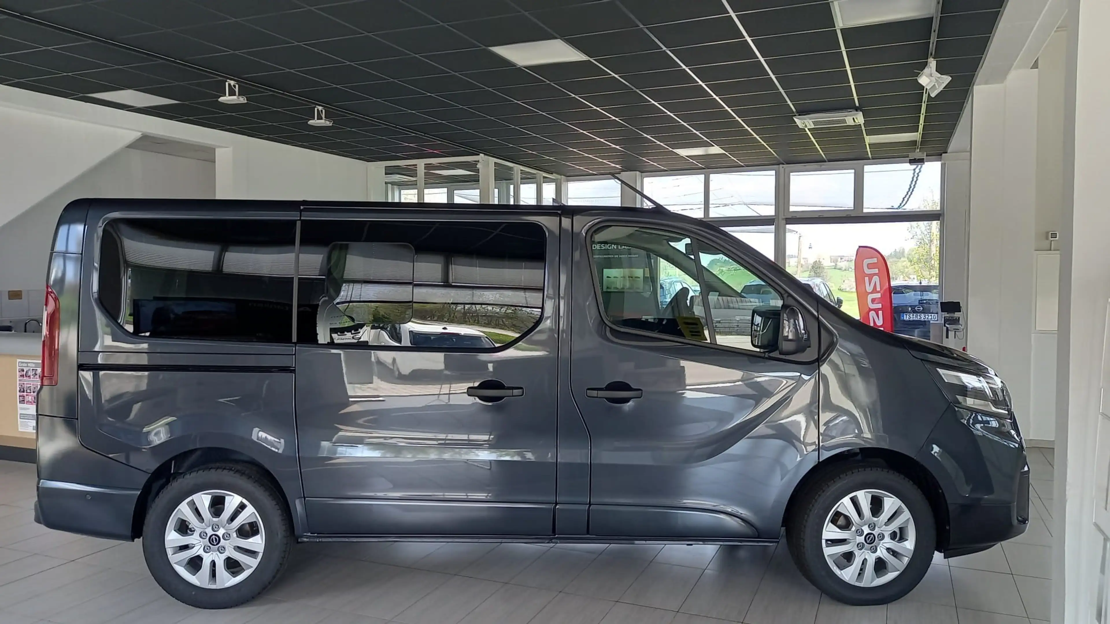 Nissan Primastar Kombi L1H1 dCi 170 9AT Tekna 8Si. — photo 2