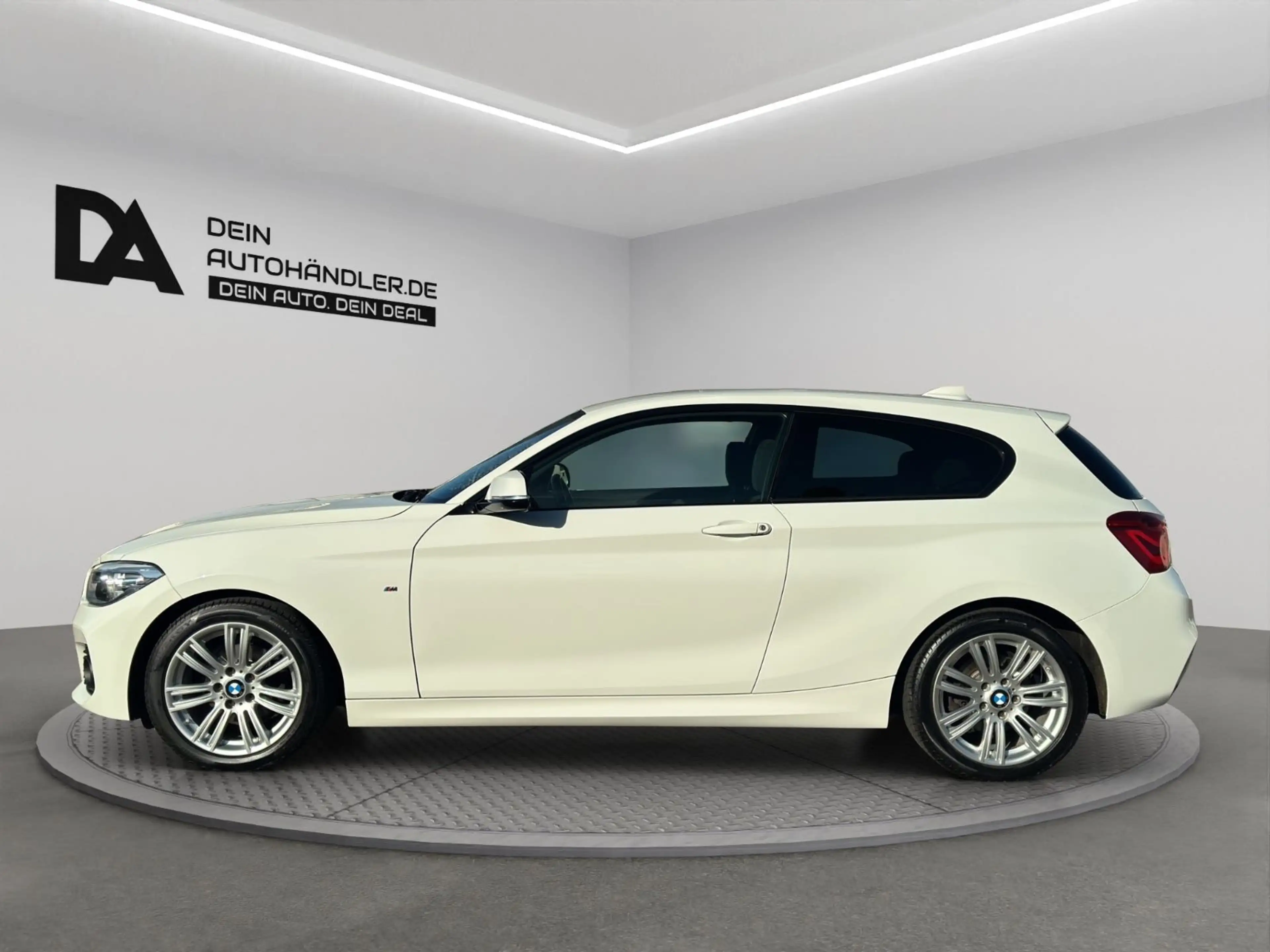 BMW 118 i M Sport*LED*APPLE CAR PLAY*ANDROID AUT — photo 4