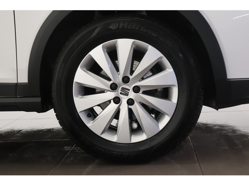 SEAT Arona 1.0 TSI Style DSG #NAVI #LED — photo 4