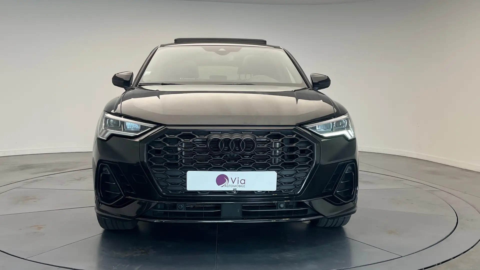 Audi Q3 35 tdi 150 s line / origine france / toit ouvrant  Noir - 2