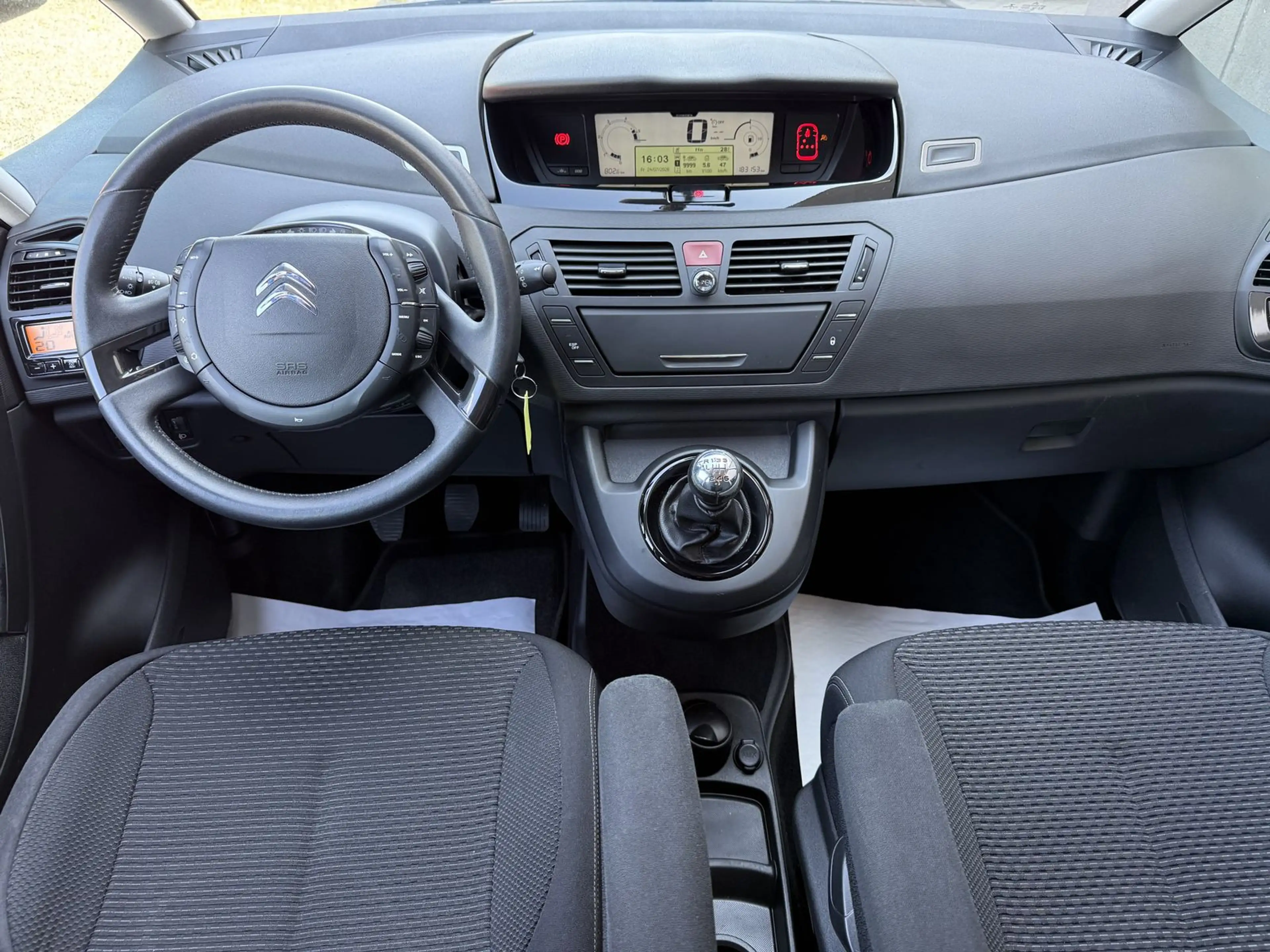 Citroen C4 Picasso Grand C4 Picasso 1.6 HDI Selection *PDC* — photo 6