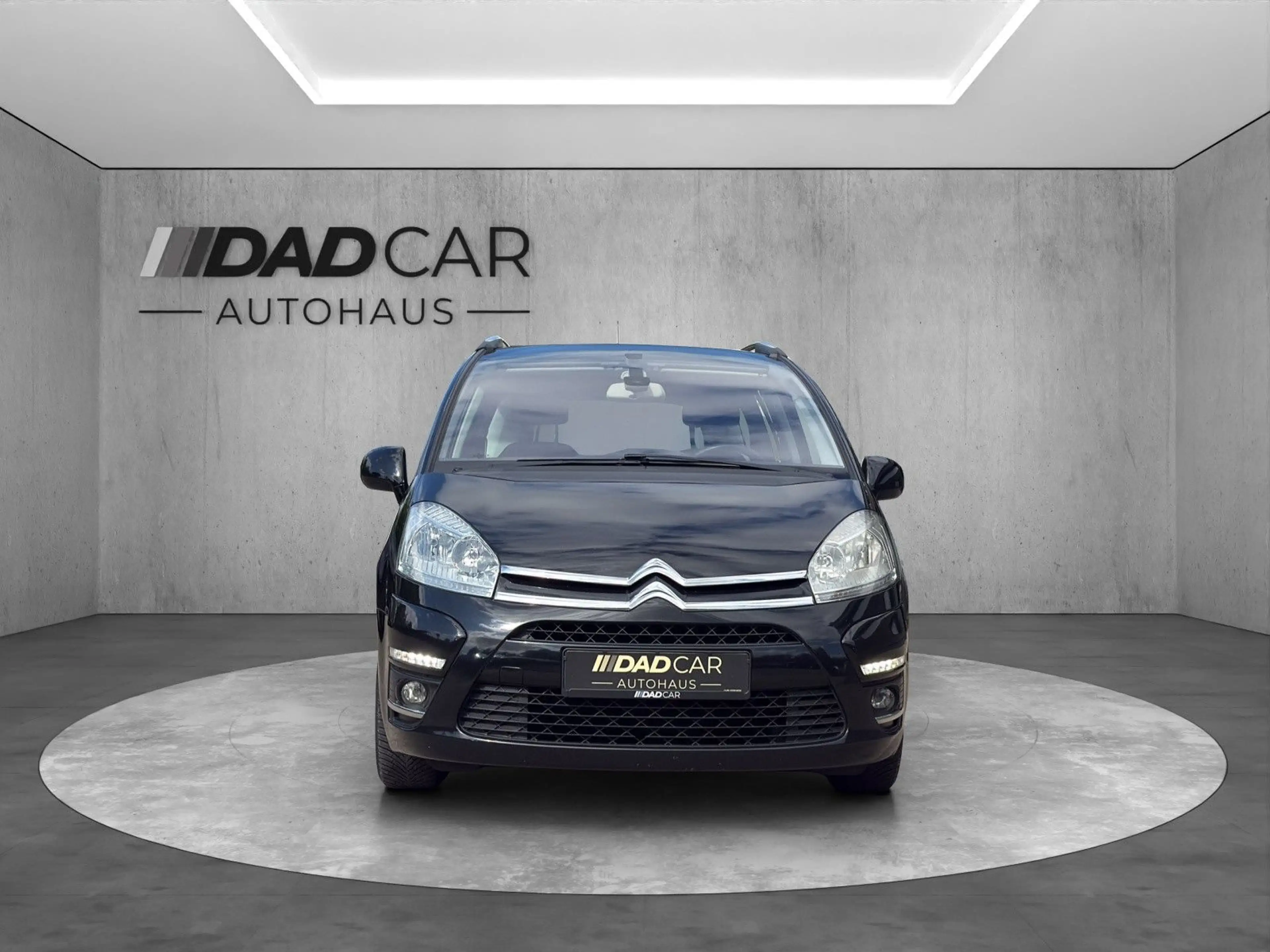 Citroen C4 Picasso Grand C4 Picasso 1.6 HDI Selection *PDC* — photo 2