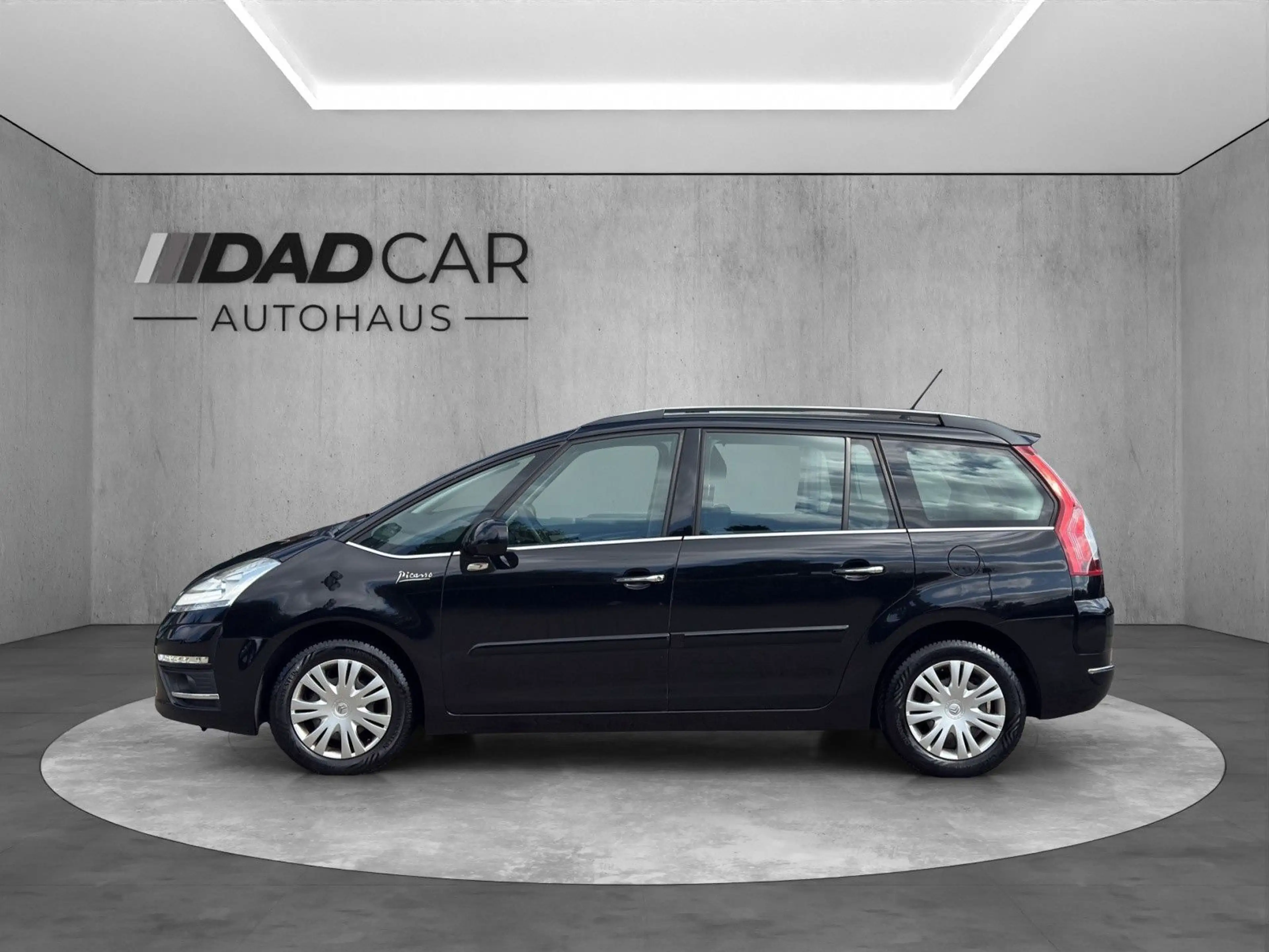 Citroen C4 Picasso Grand C4 Picasso 1.6 HDI Selection *PDC* — photo 3