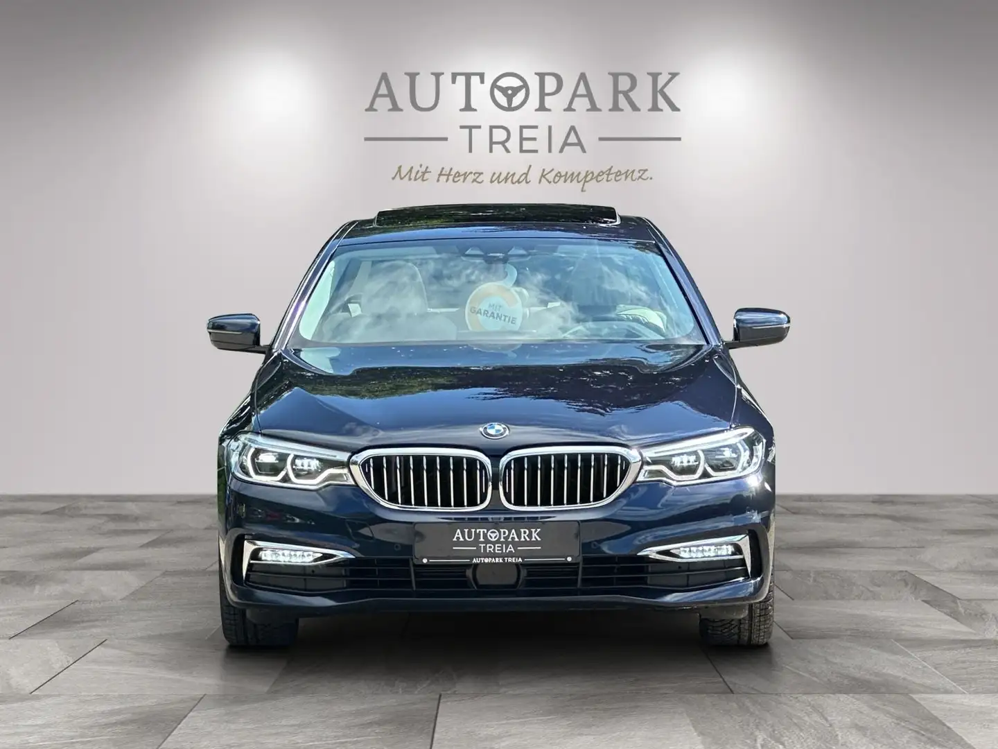 BMW 530 d xDrive Luxury Line(LED-ACC-HeadUp-HARMAN K) Blauw - 2