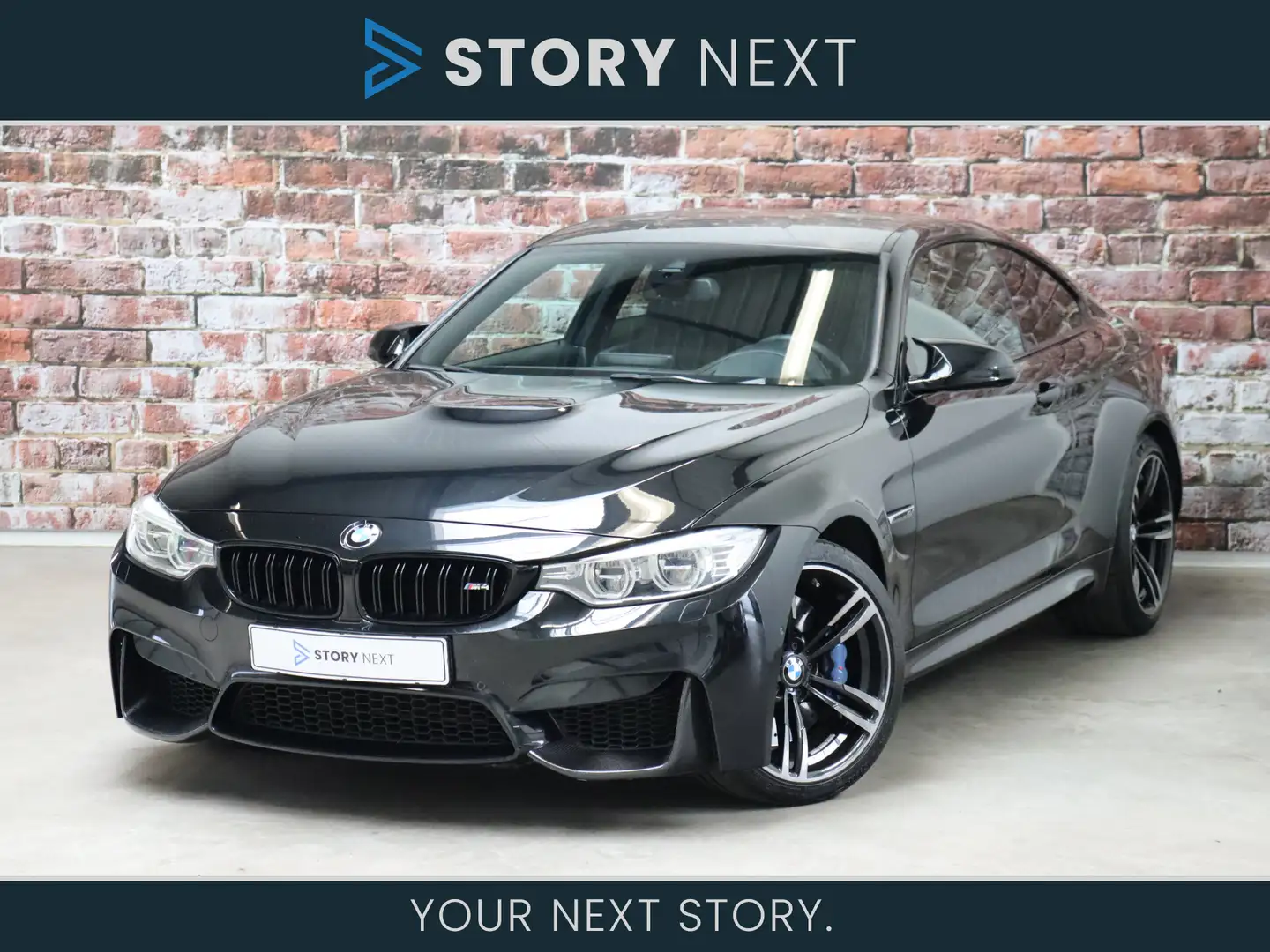 BMW M4 4 Serie Coupé High Executive Automaat / M Driver's Černá - 1