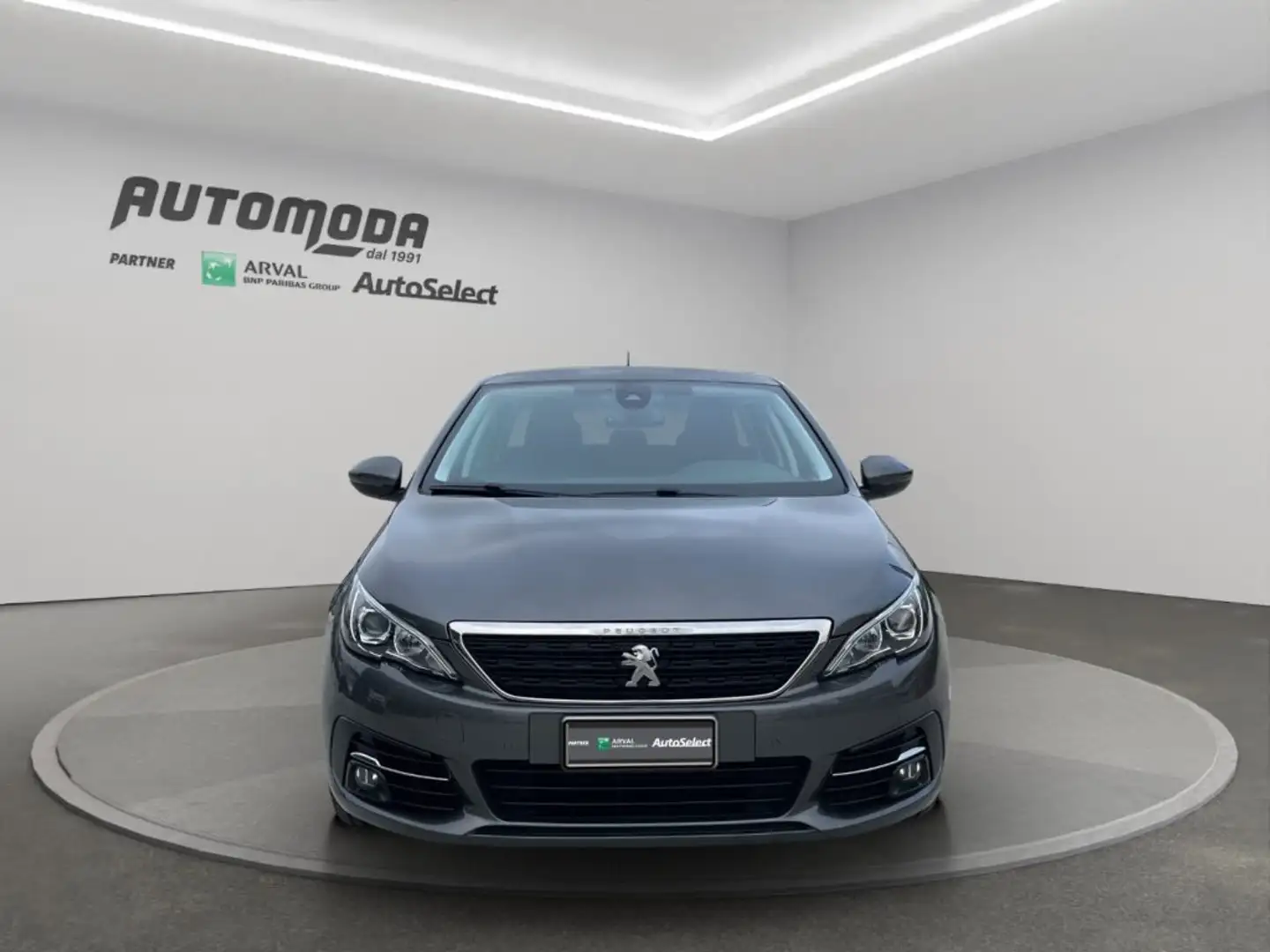 Peugeot 308 130CV SW  Business Grau - 2