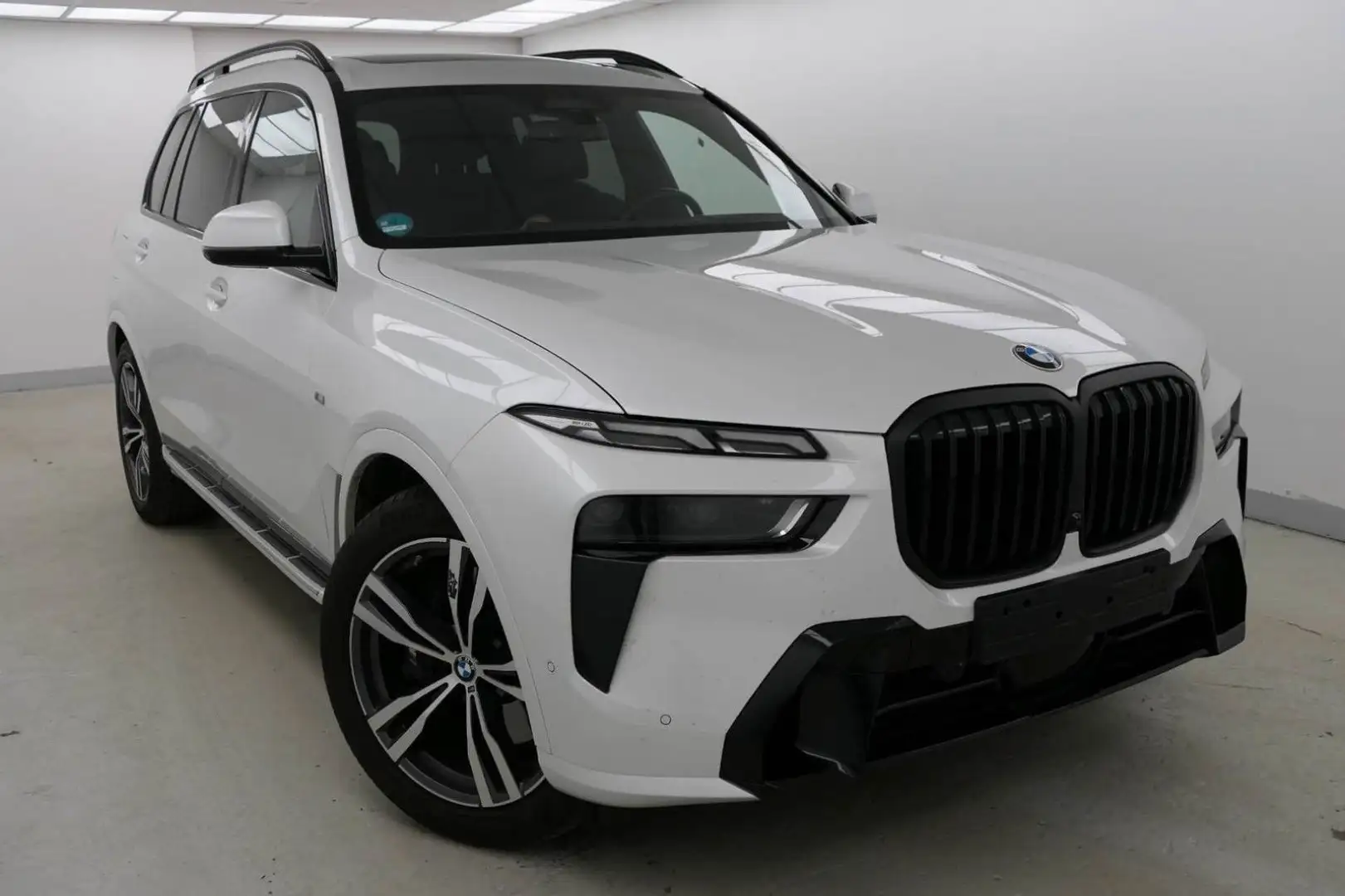 BMW X7 xDrive 40d M Sport /SKY LOUNGE /MASSAGE / 1HA Blanc - 2