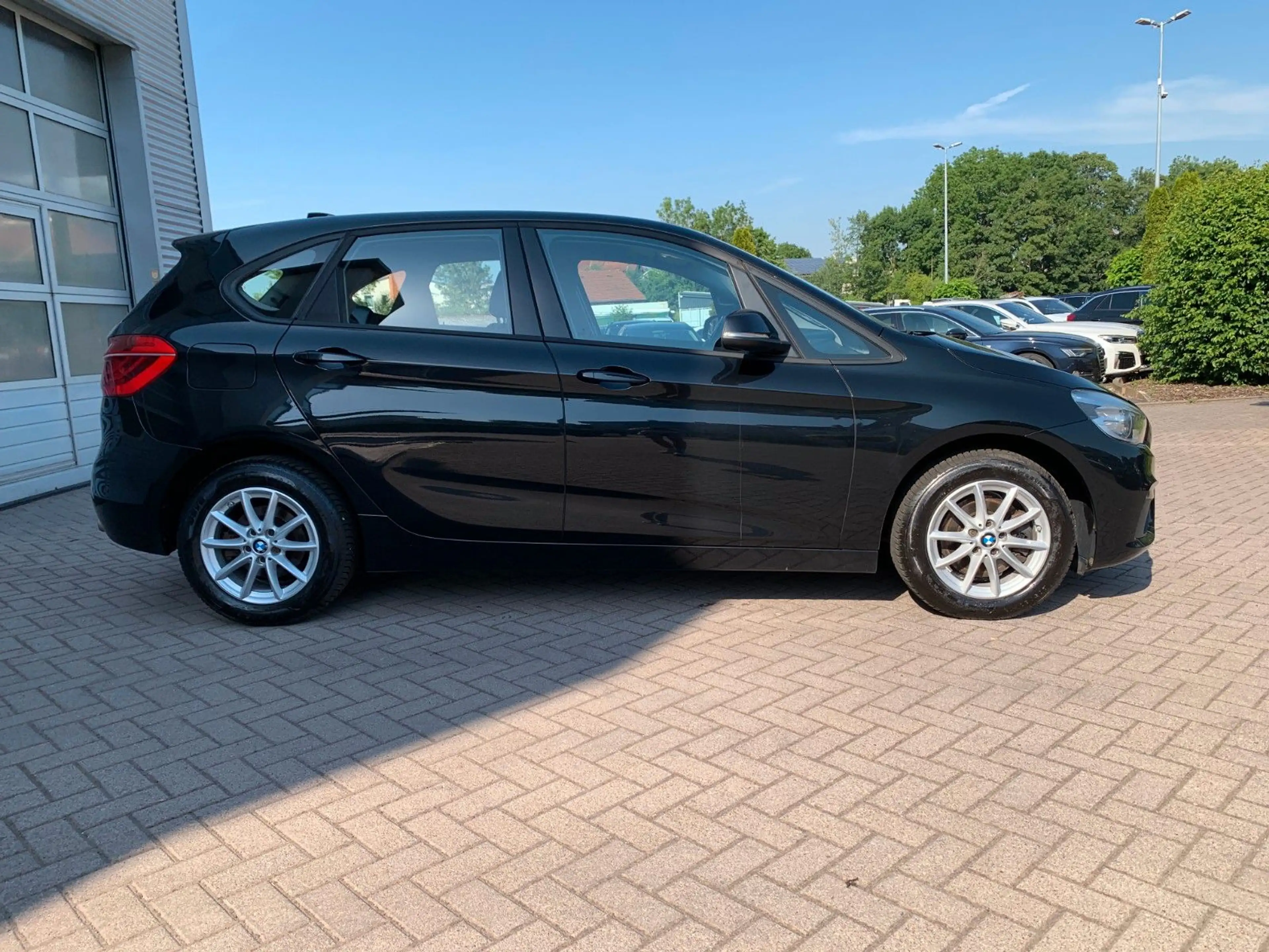BMW 220 AHK+LED+Sitzhz+Klimaaut+PDC — photo 4
