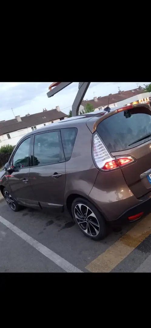 Renault Scenic III dCi 110 FAP eco2 Dynamique EDC - 2