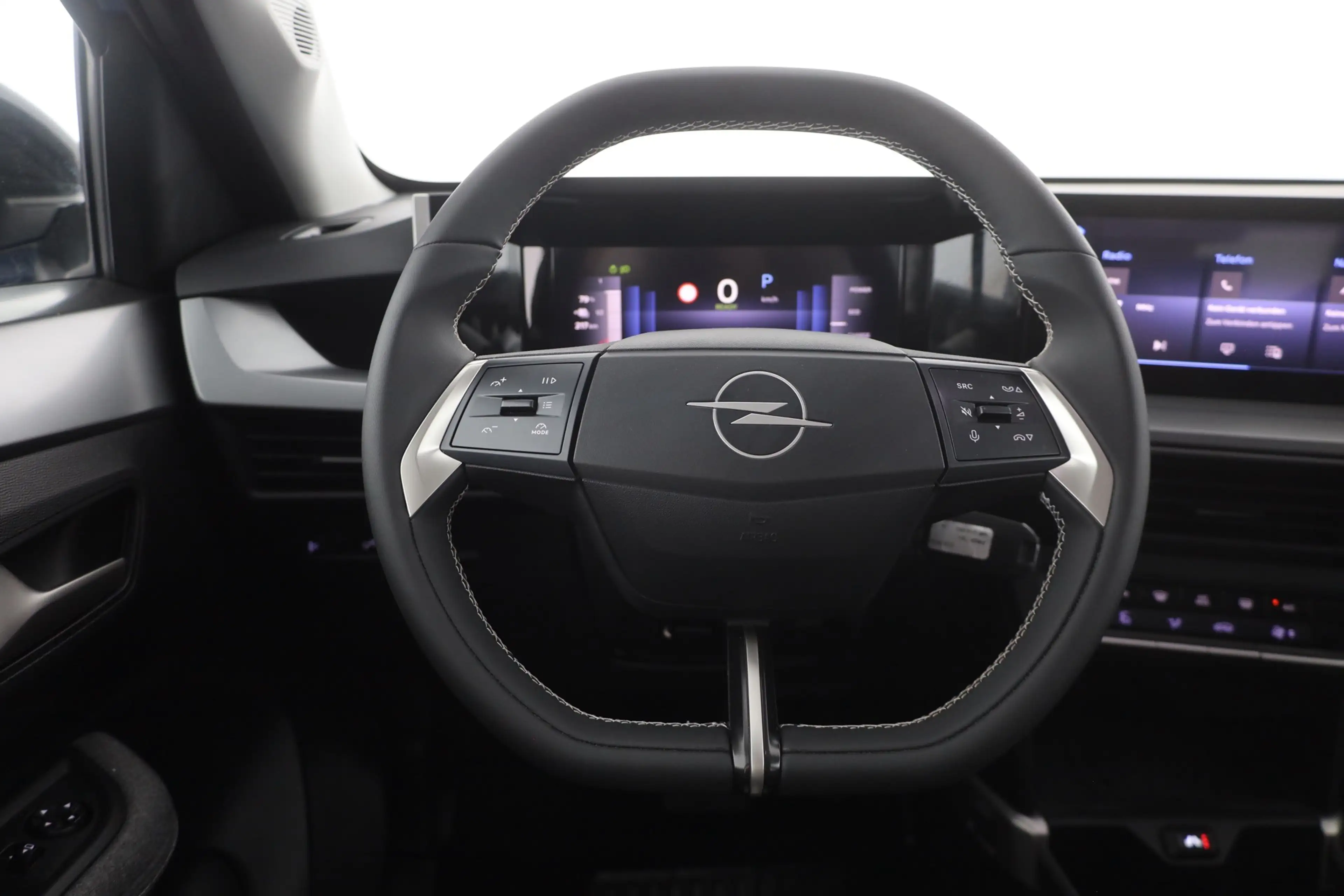 Opel Frontera GS Electric 83kW Aut. LED Navi Kamera — photo 15