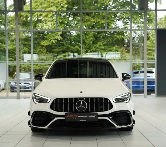 Mercedes-Benz Cla Class view 3