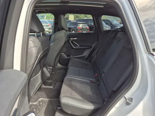 BMW X1 view 7