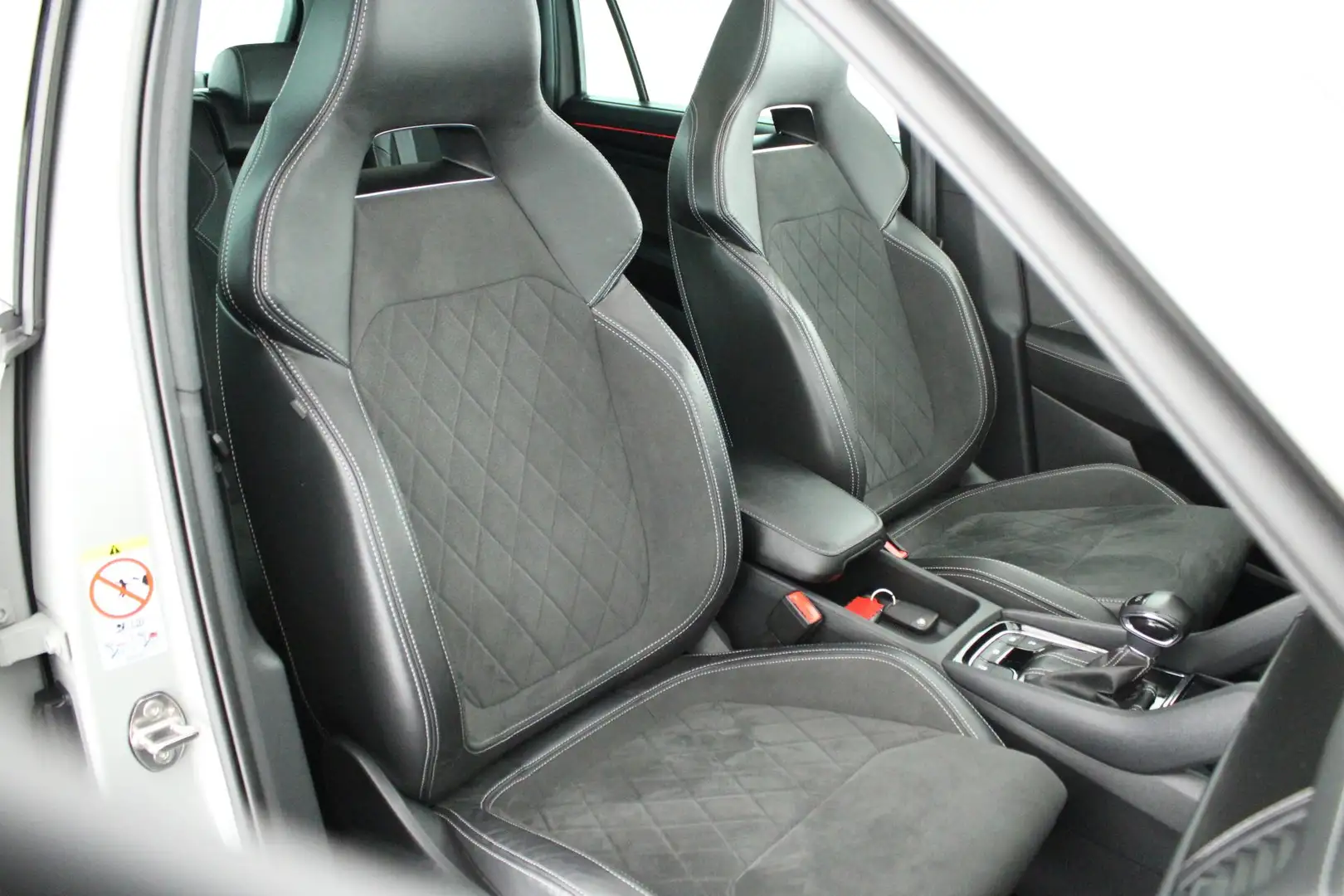 Skoda Kodiaq 1.5 TSI 150pk DSG Sportline Business 7Pers. Trekha Grigio - 2