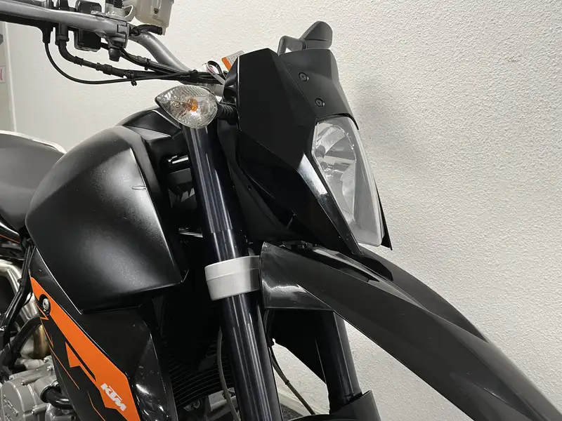 KTM 990 Supermoto - foto 3